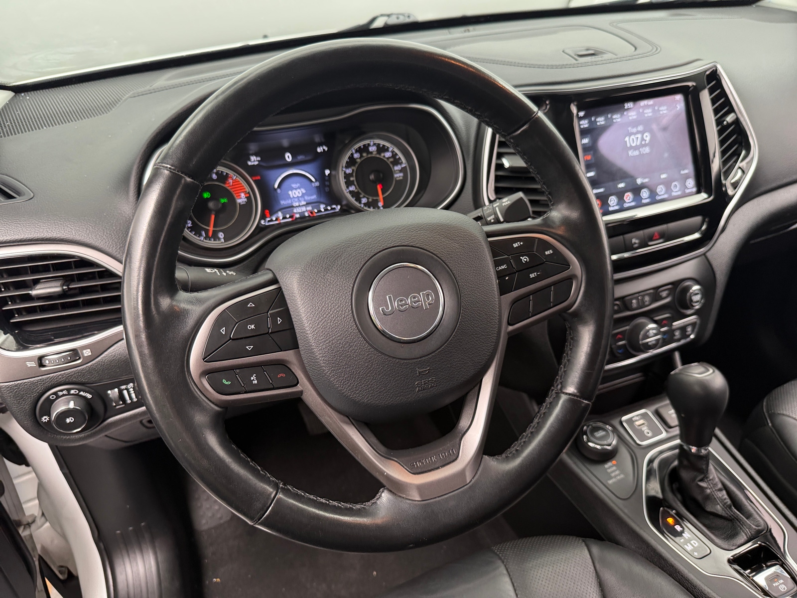 Thumbnail: 2020 Jeep Cherokee - 4