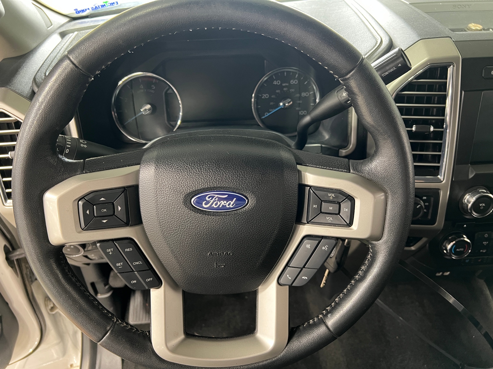 Thumbnail: 2017 Ford Econoline - 4