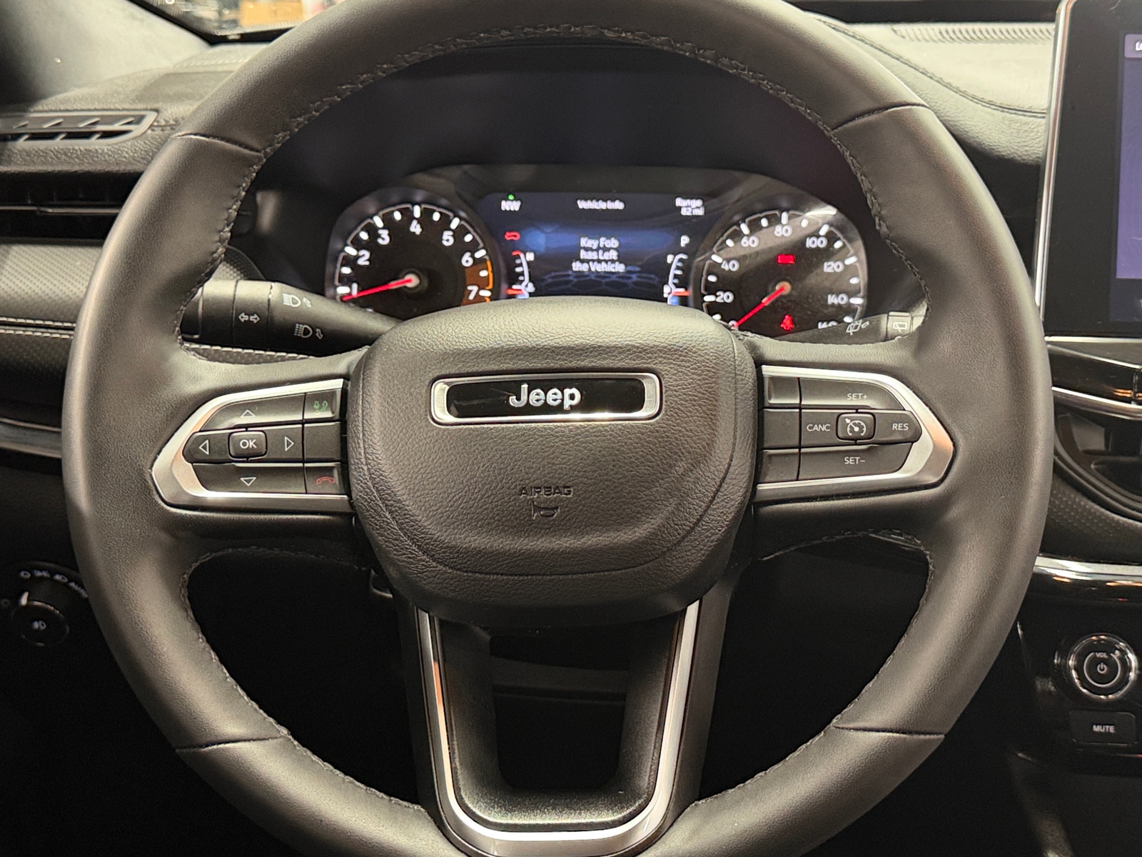 Thumbnail: 2023 Jeep Compass - 5