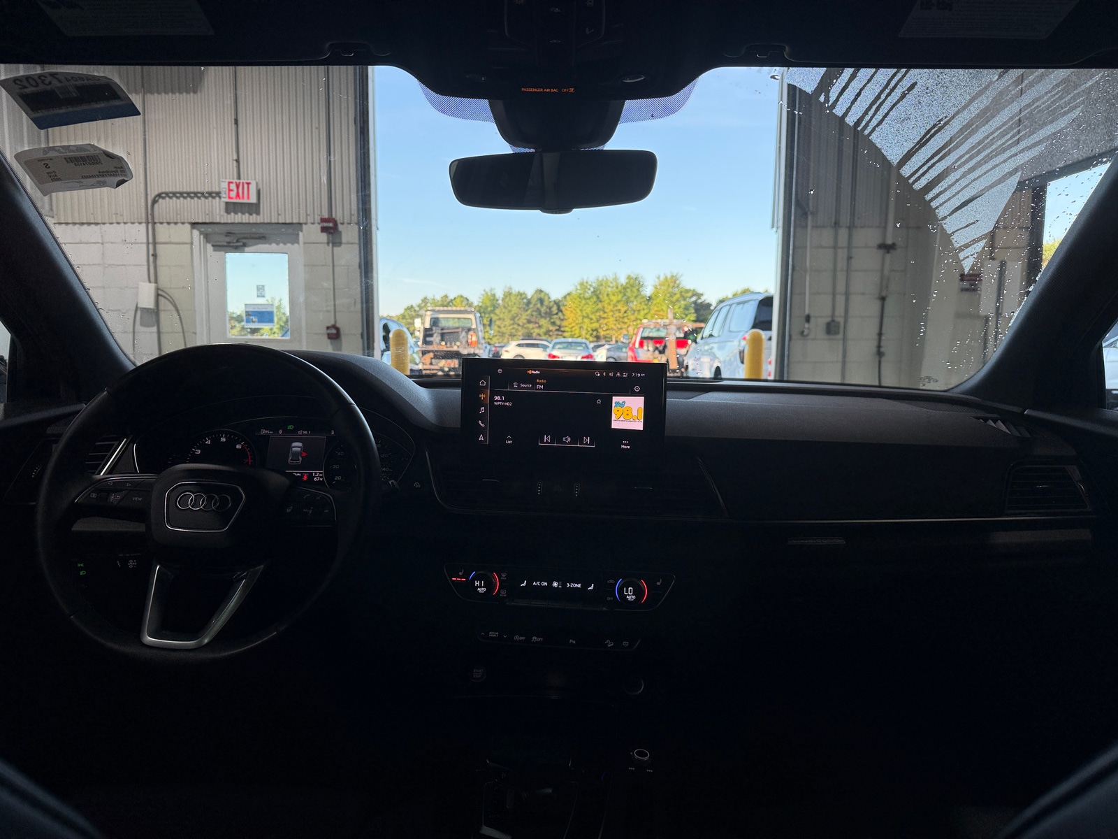 Thumbnail: 2023 Audi Q5 - 2