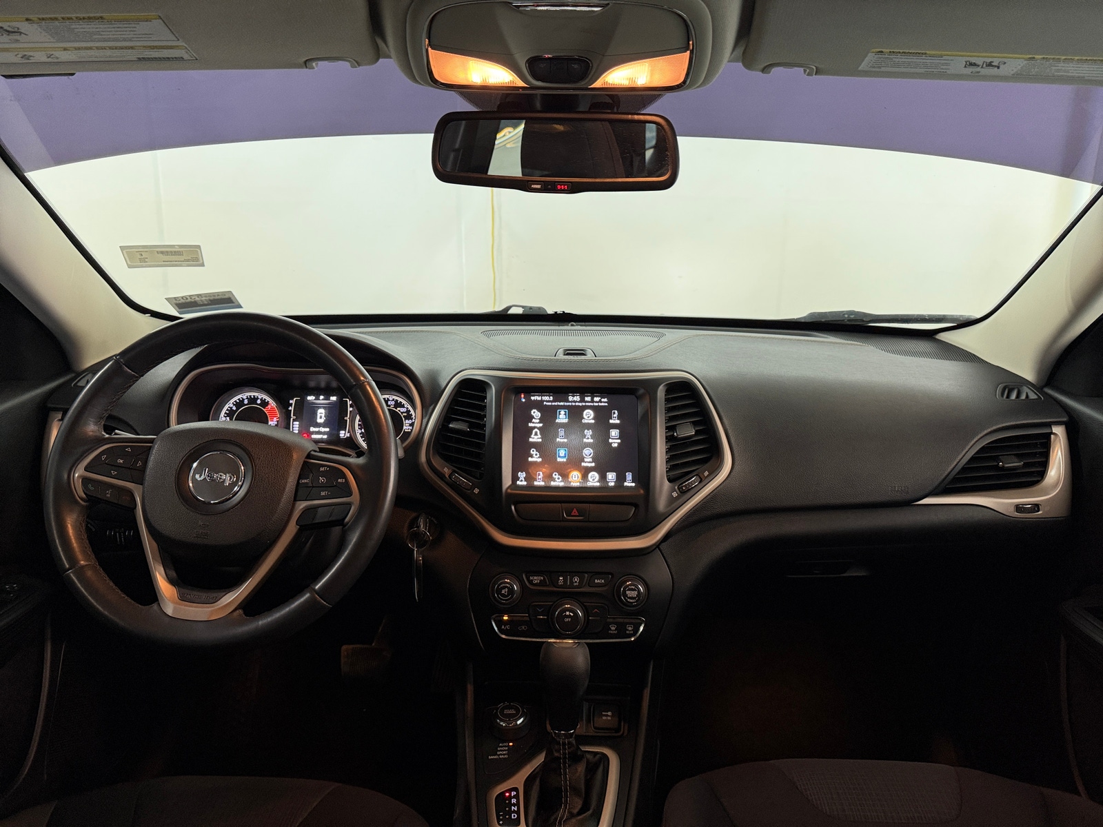 Thumbnail: 2016 Jeep Cherokee - 3