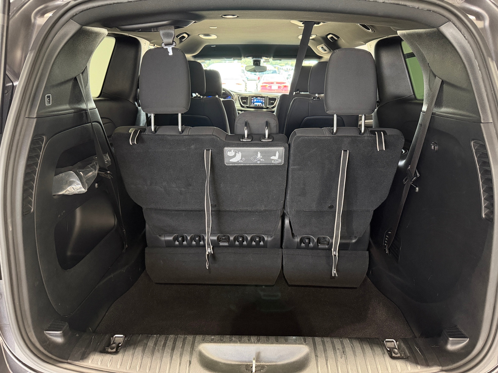 Thumbnail: 2019 Chrysler Pacifica - 7