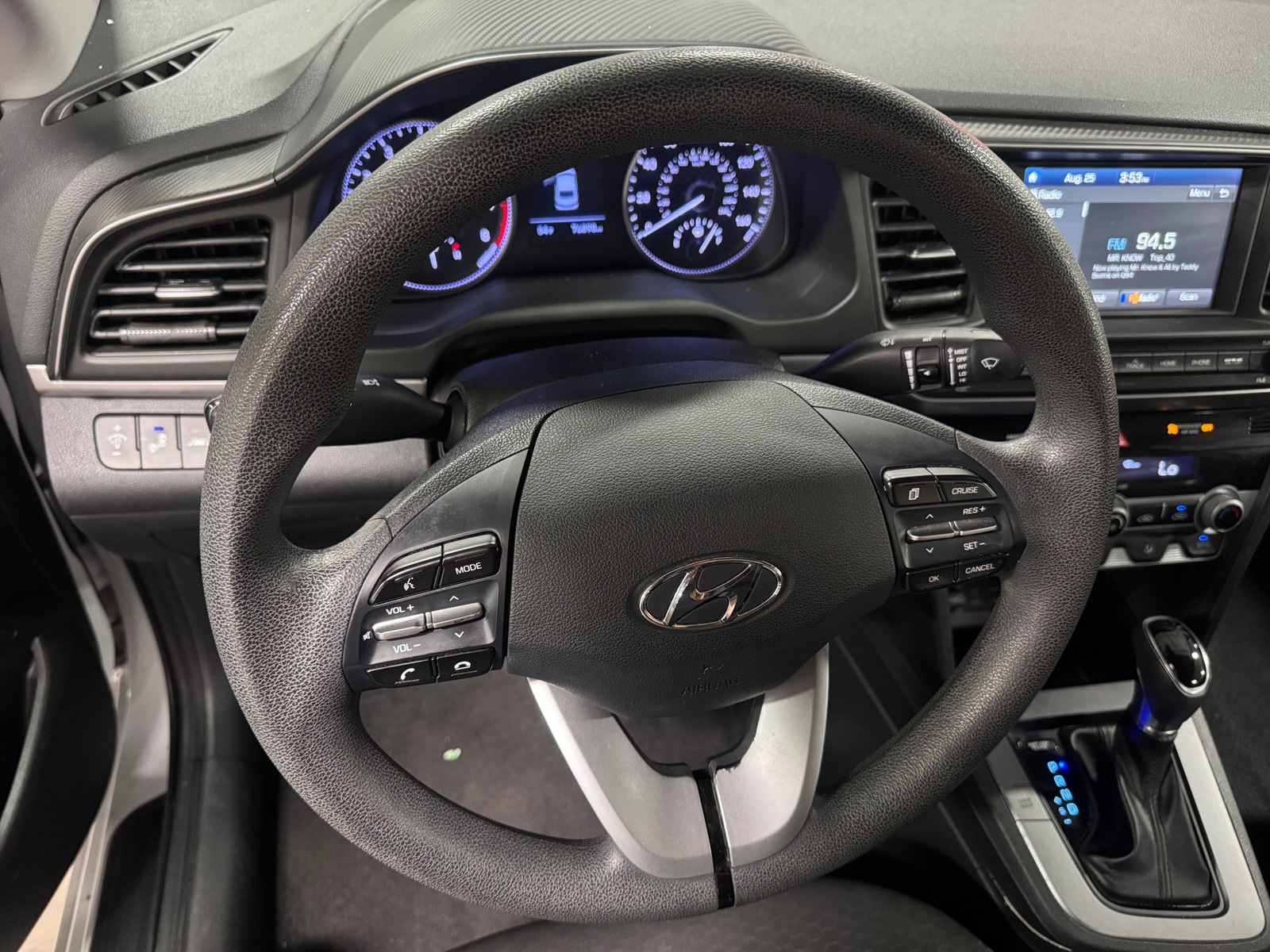 Thumbnail: 2020 Hyundai Elantra - 5