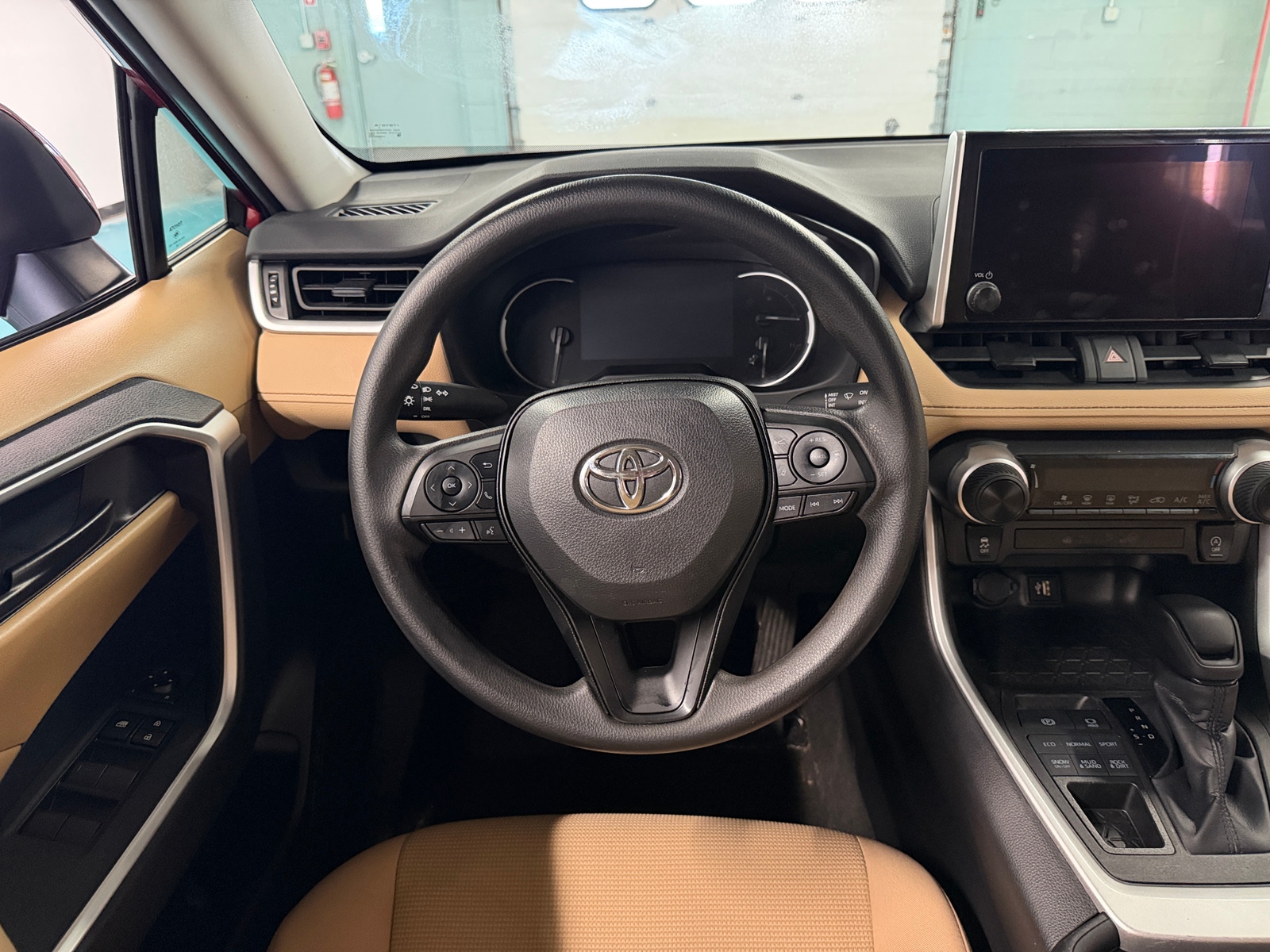 Thumbnail: 2023 Toyota RAV4 - 5