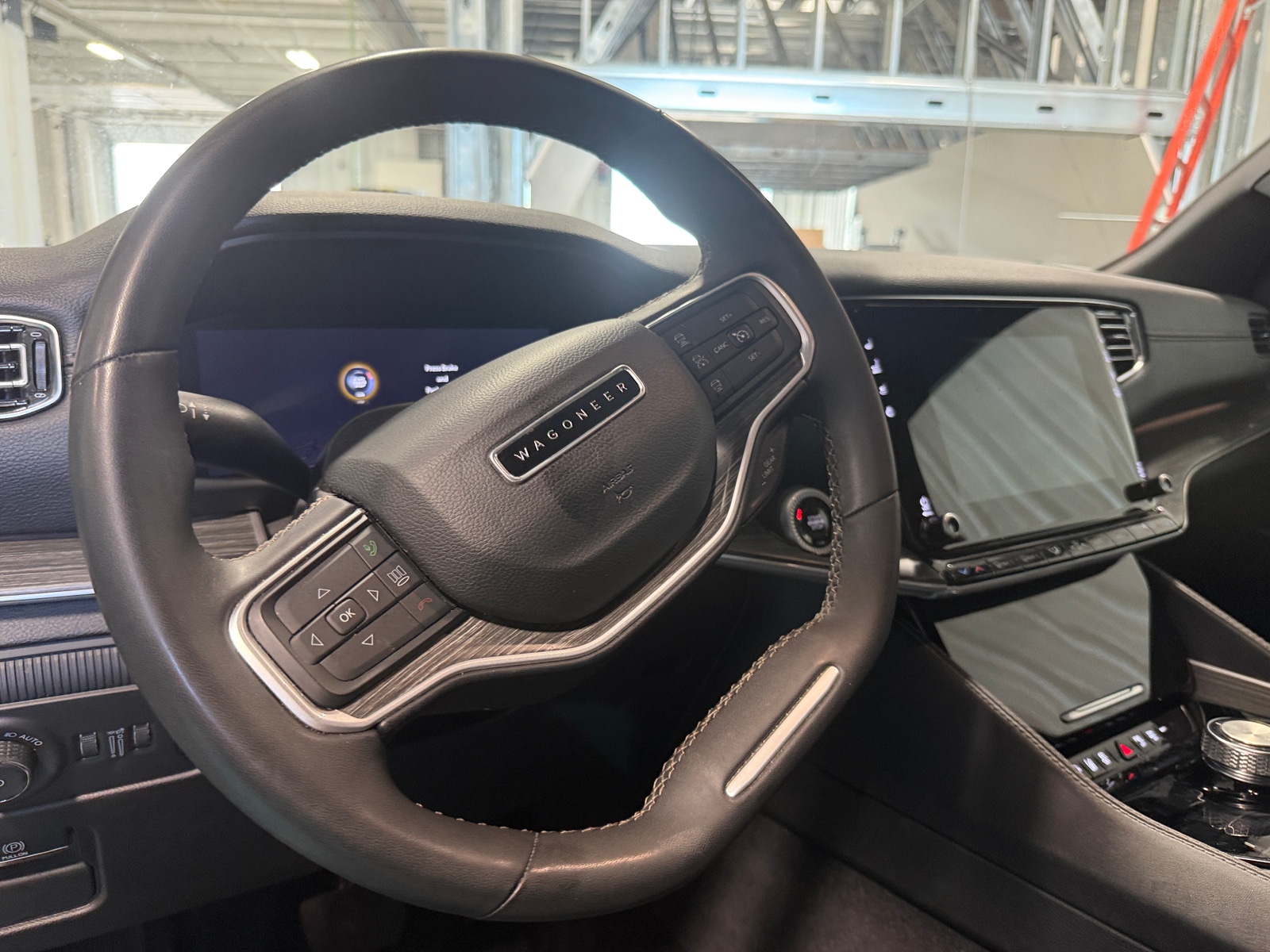Thumbnail: 2024 Jeep Wagoneer - 4