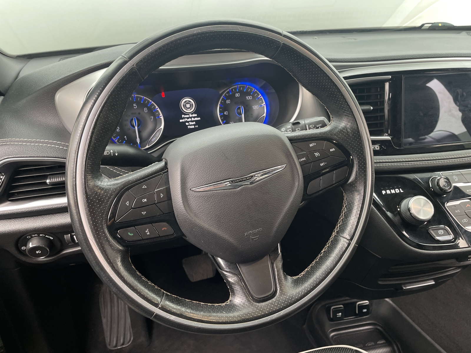 Thumbnail: 2019 Chrysler Pacifica - 4