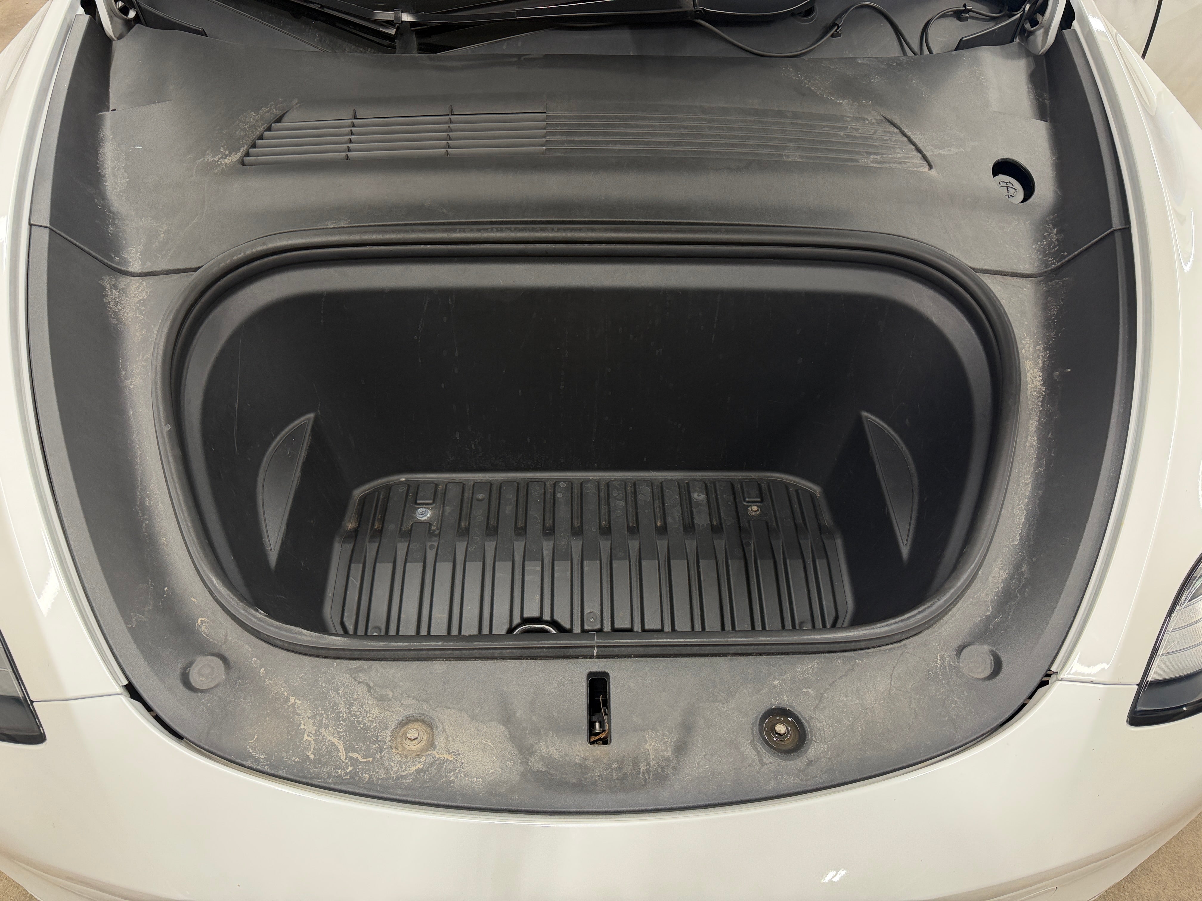 Used 2021 Tesla Model Y Long Range with VIN 5YJYGDEE7MF195824 for sale in Oak Creek, WI