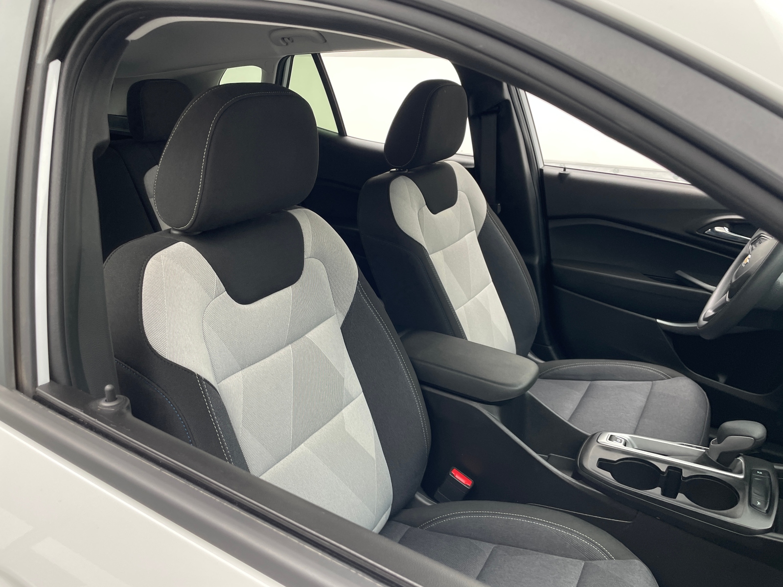 Thumbnail: 2026 Chevrolet Trax - 2