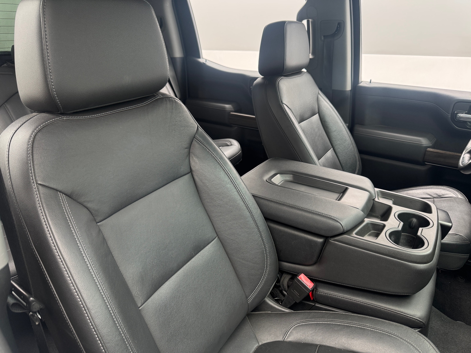 Thumbnail: 2020 Chevrolet Silverado 1500 - 2