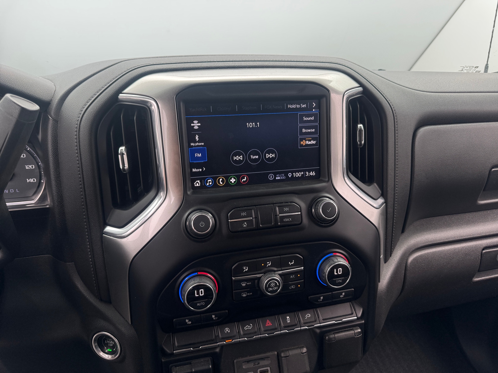 Thumbnail: 2020 Chevrolet Silverado 1500 - 4