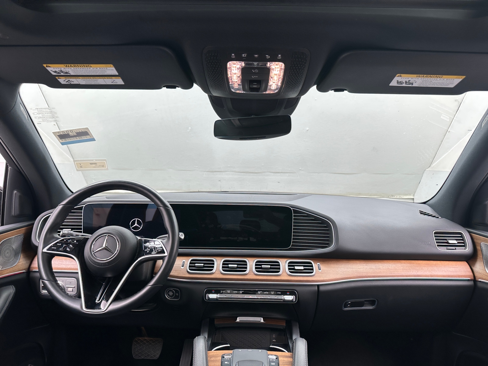 Thumbnail: 2025 Mercedes-Benz GLE - 2