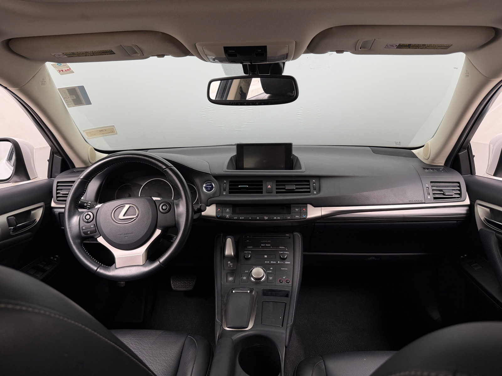 Thumbnail: 2016 Lexus CT - 2