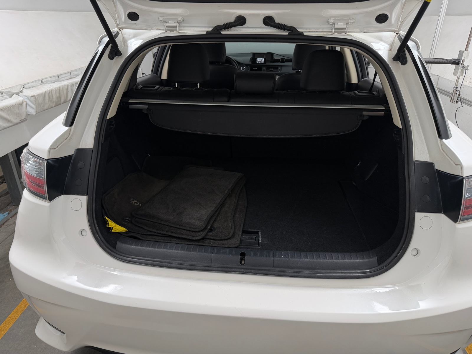 Thumbnail: 2016 Lexus CT - 6