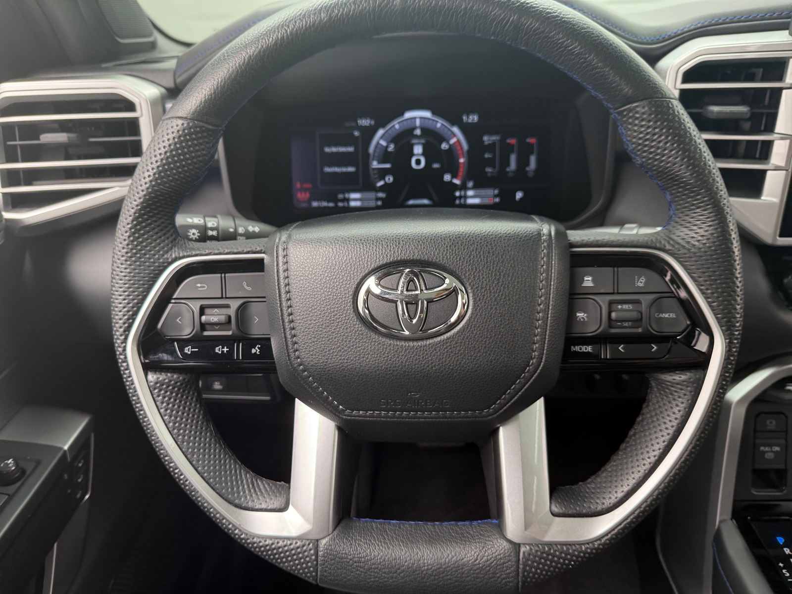 Thumbnail: 2024 Toyota Tundra - 4