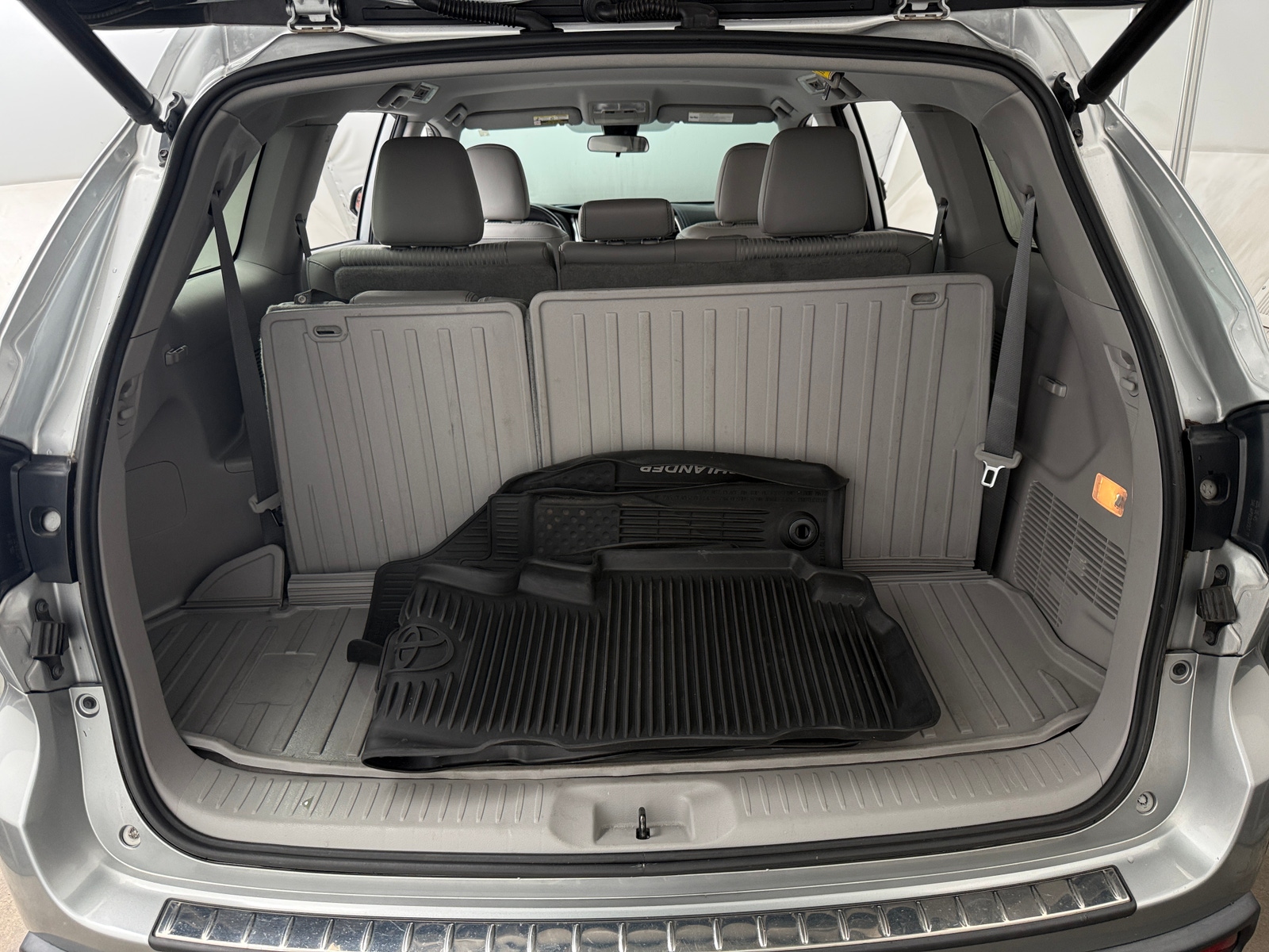 Thumbnail: 2018 Toyota Highlander - 7