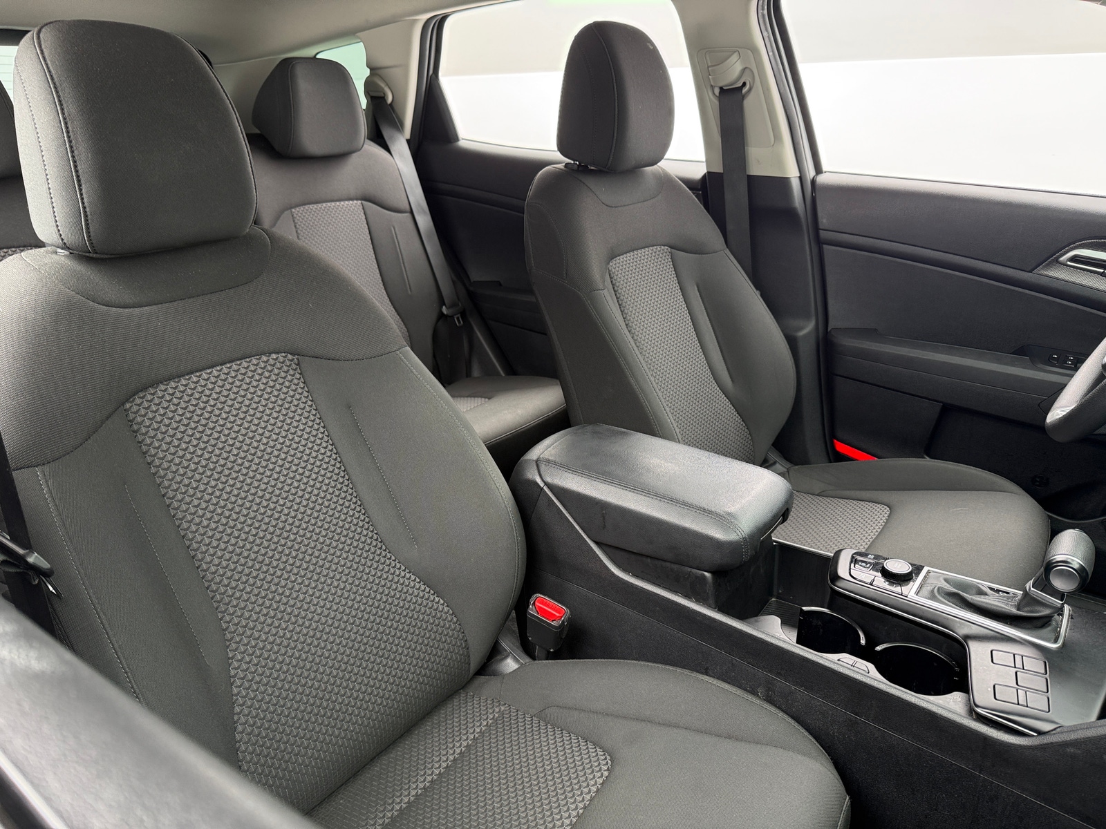 Thumbnail: 2024 Kia Sportage - 2