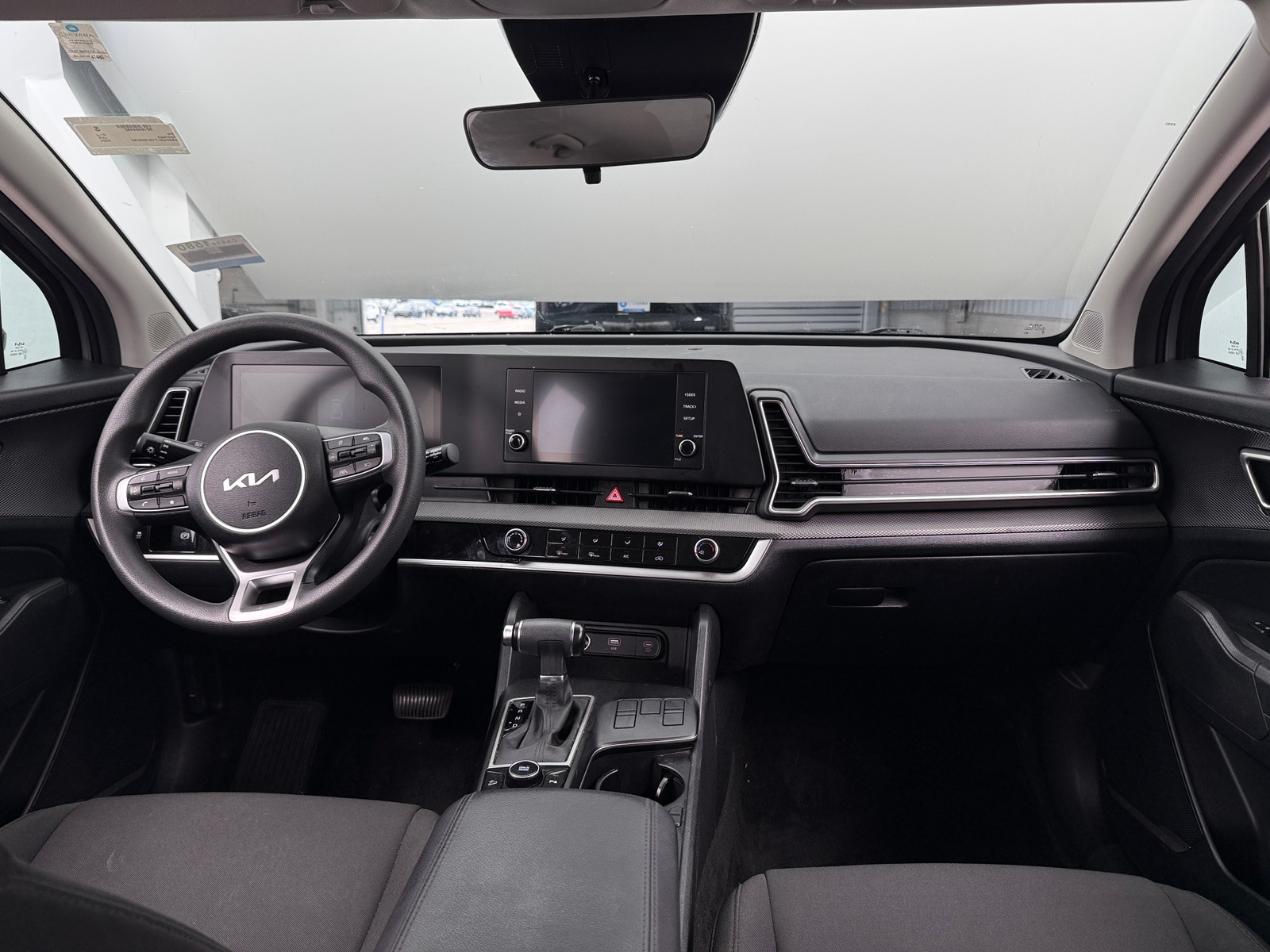 Thumbnail: 2024 Kia Sportage - 3