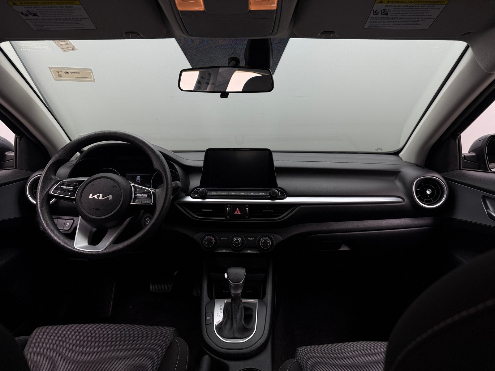 Thumbnail: 2023 Kia Forte - 3