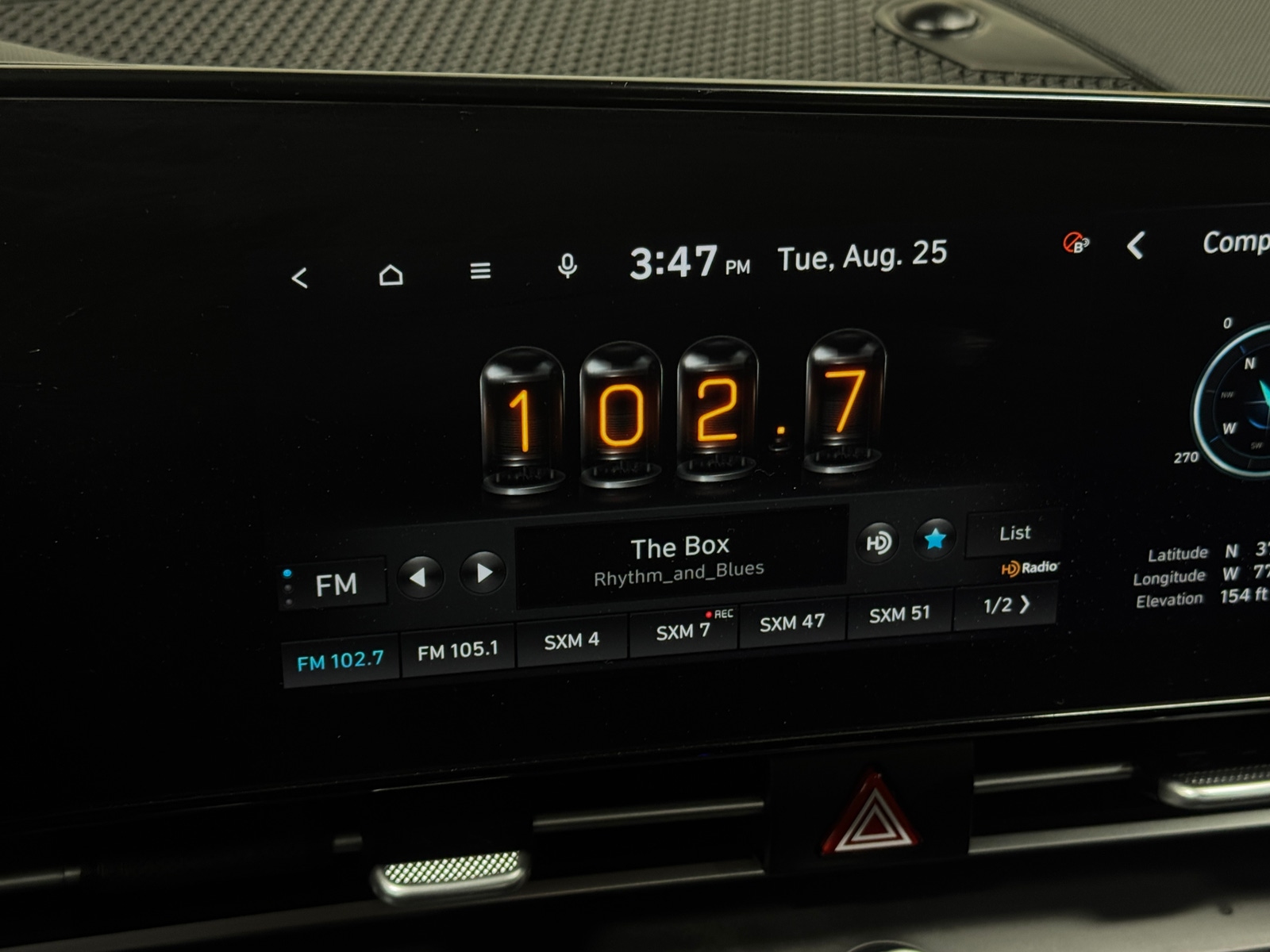 Thumbnail: 2023 Hyundai Elantra - 4