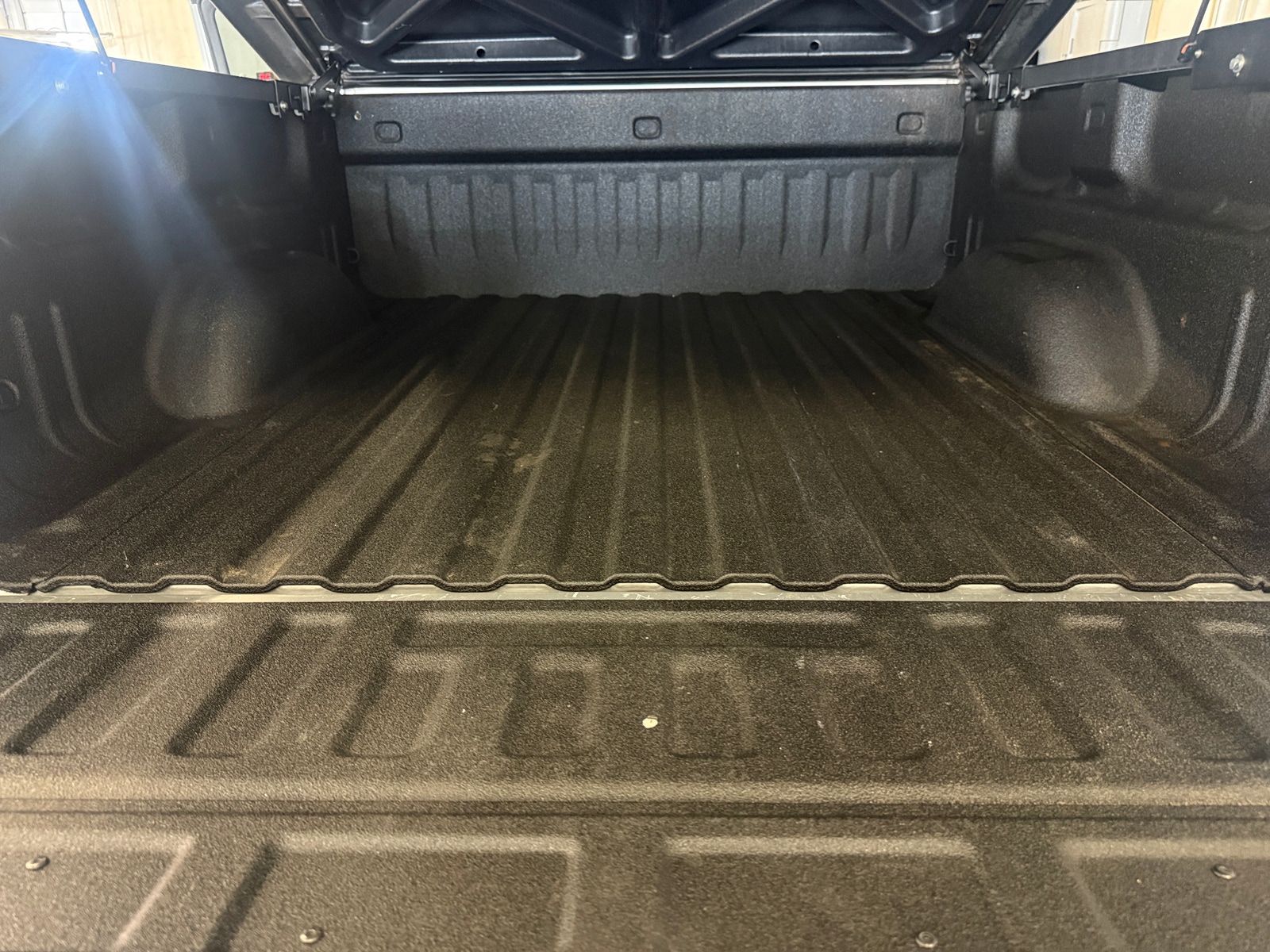 Thumbnail: 2016 Chevrolet Silverado 1500 - 6