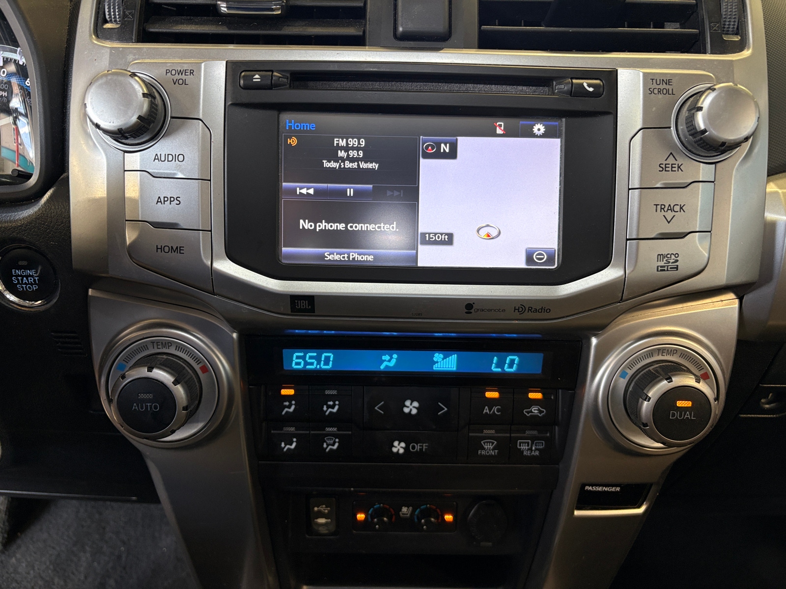 Thumbnail: 2015 Toyota 4Runner - 4