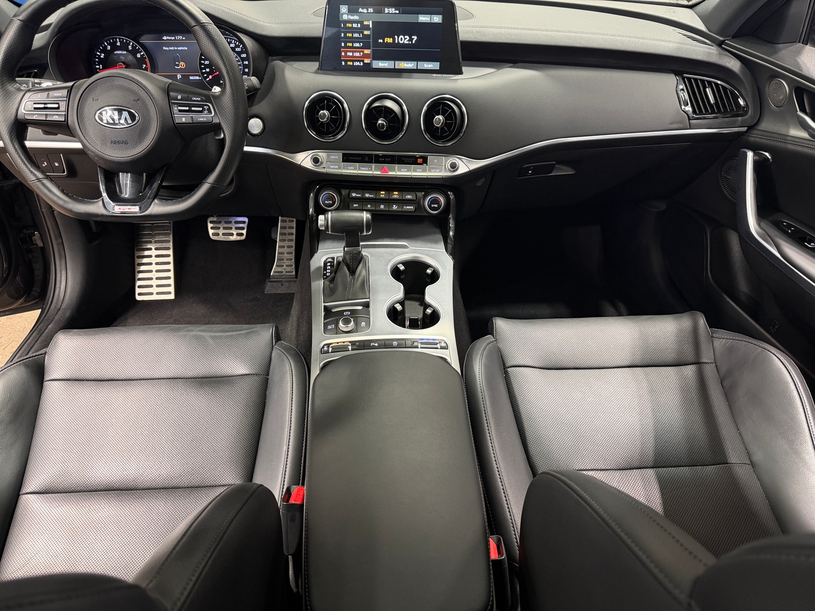 Thumbnail: 2019 Kia Stinger - 2