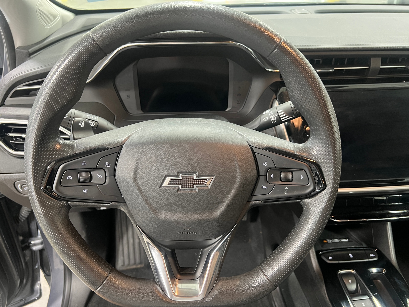 Thumbnail: 2023 Chevrolet Bolt EUV - 5