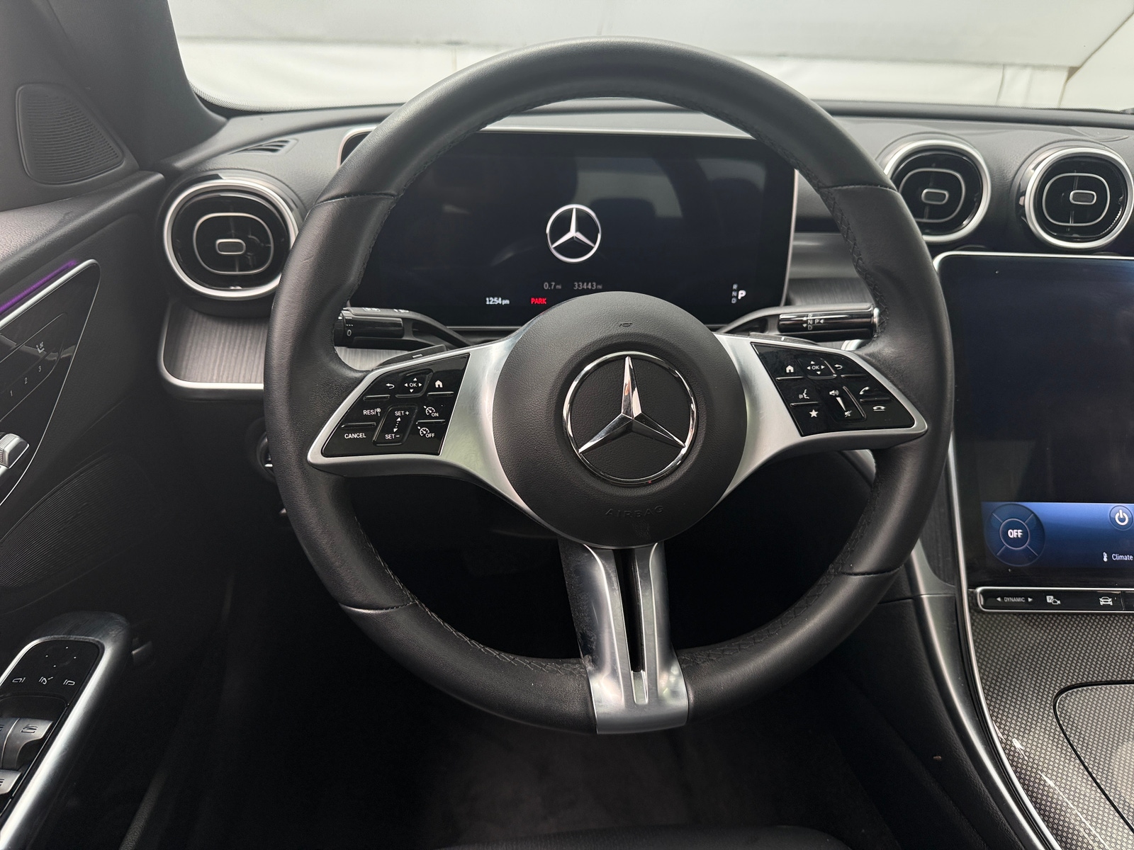 Thumbnail: 2023 Mercedes-Benz C-Class - 4