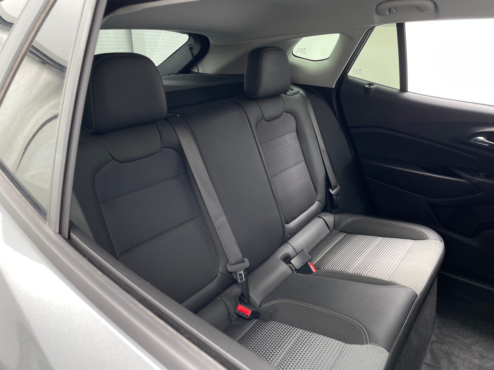 Thumbnail: 2025 Chevrolet Trax - 5