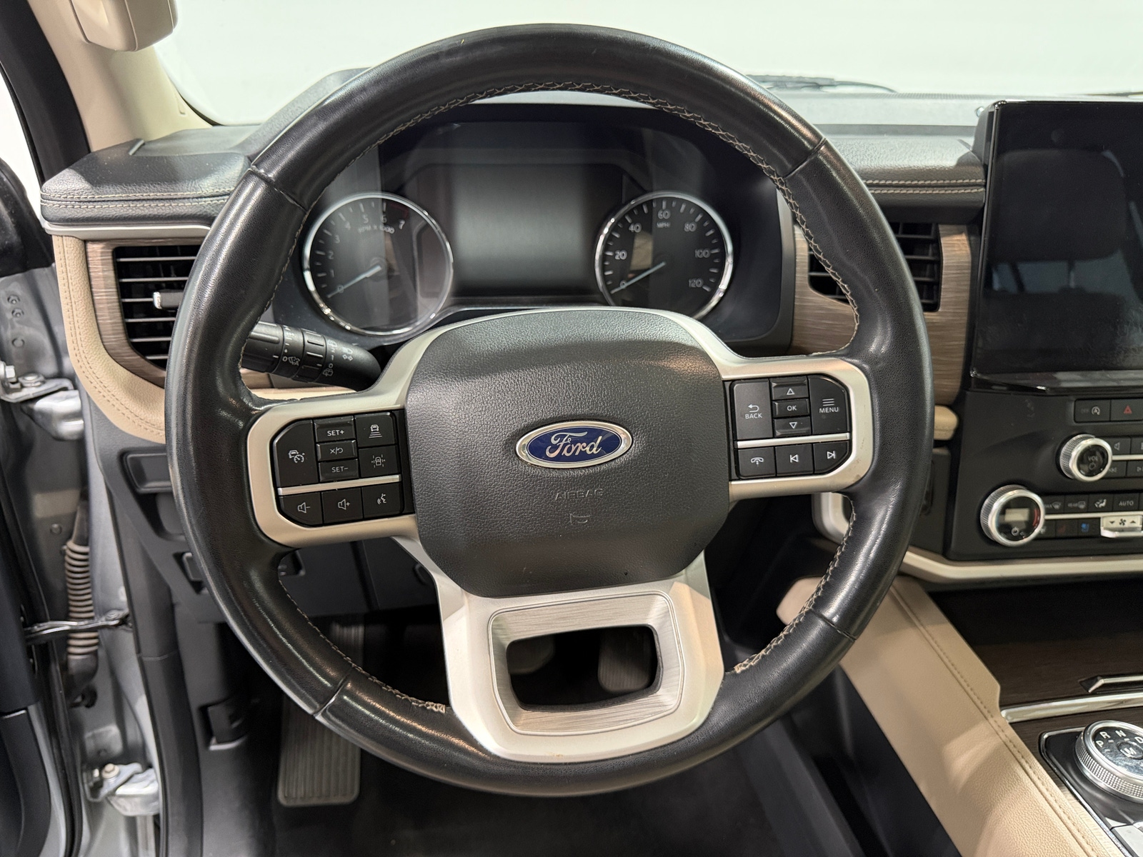 Thumbnail: 2024 Ford Expedition MAX - 4