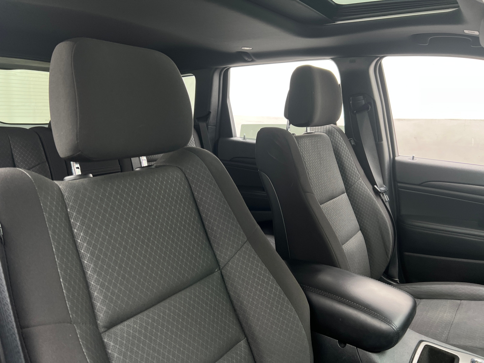 Thumbnail: 2020 Jeep Grand Cherokee - 2