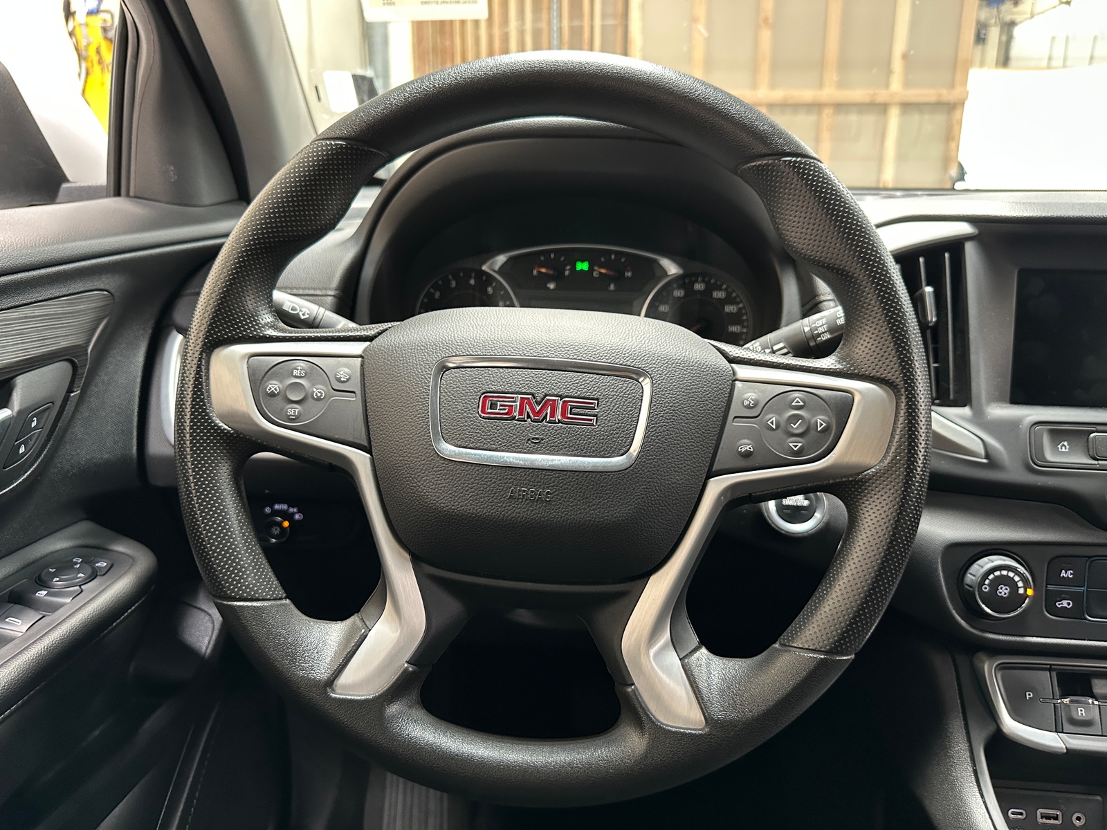 Thumbnail: 2024 GMC Terrain - 5