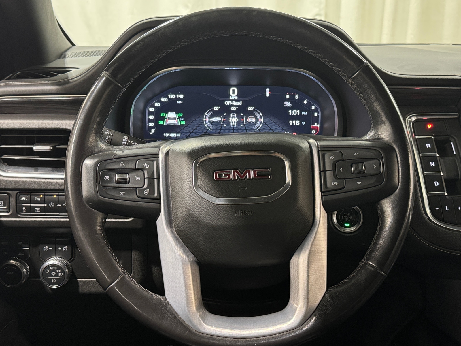 Thumbnail: 2022 GMC Yukon XL - 4
