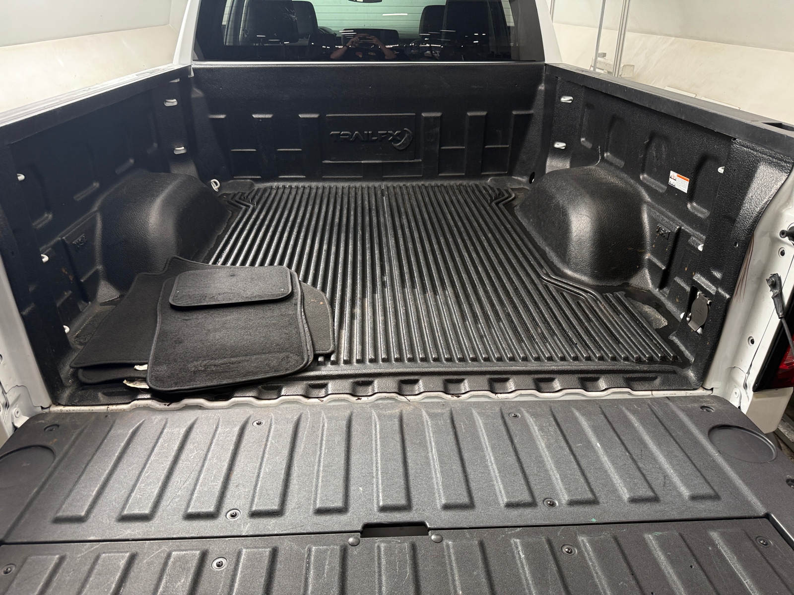 Thumbnail: 2025 GMC Sierra 1500 - 6