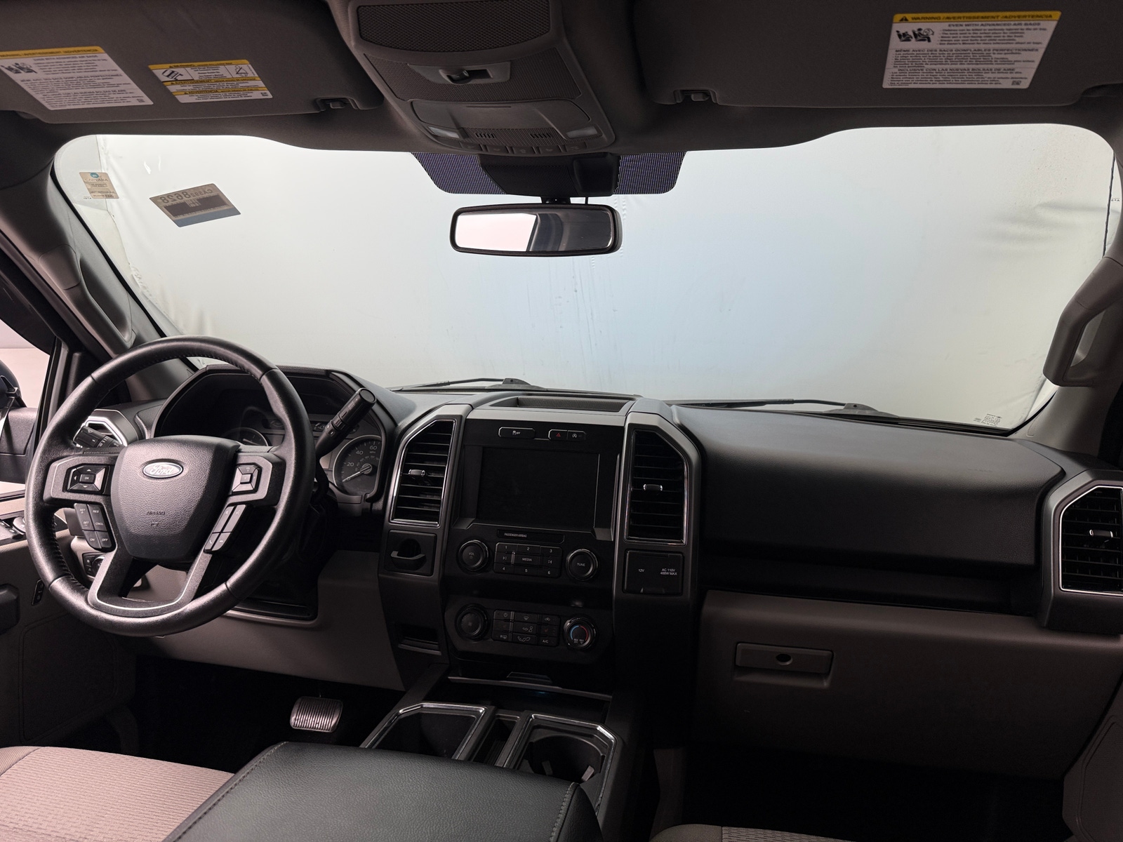 Thumbnail: 2019 Ford Econoline - 3
