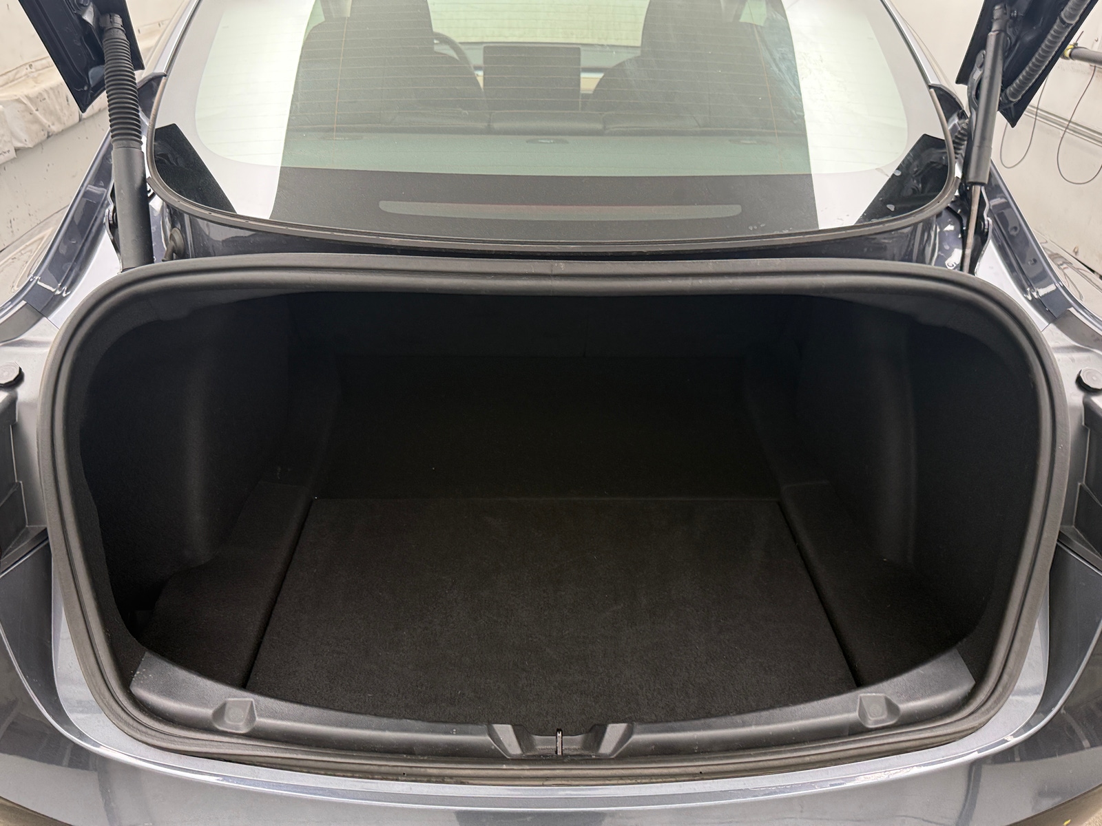 Thumbnail: 2022 Tesla Model 3 - 6