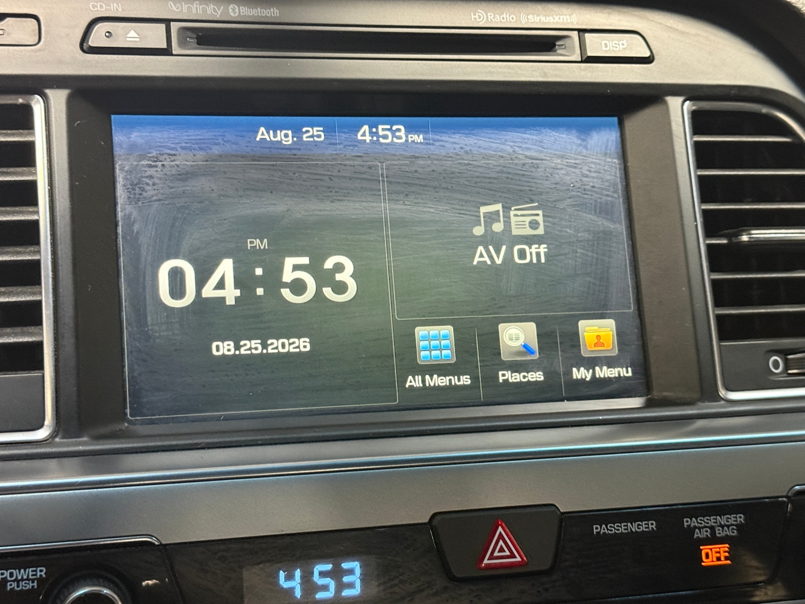 Thumbnail: 2015 Hyundai Sonata - 3
