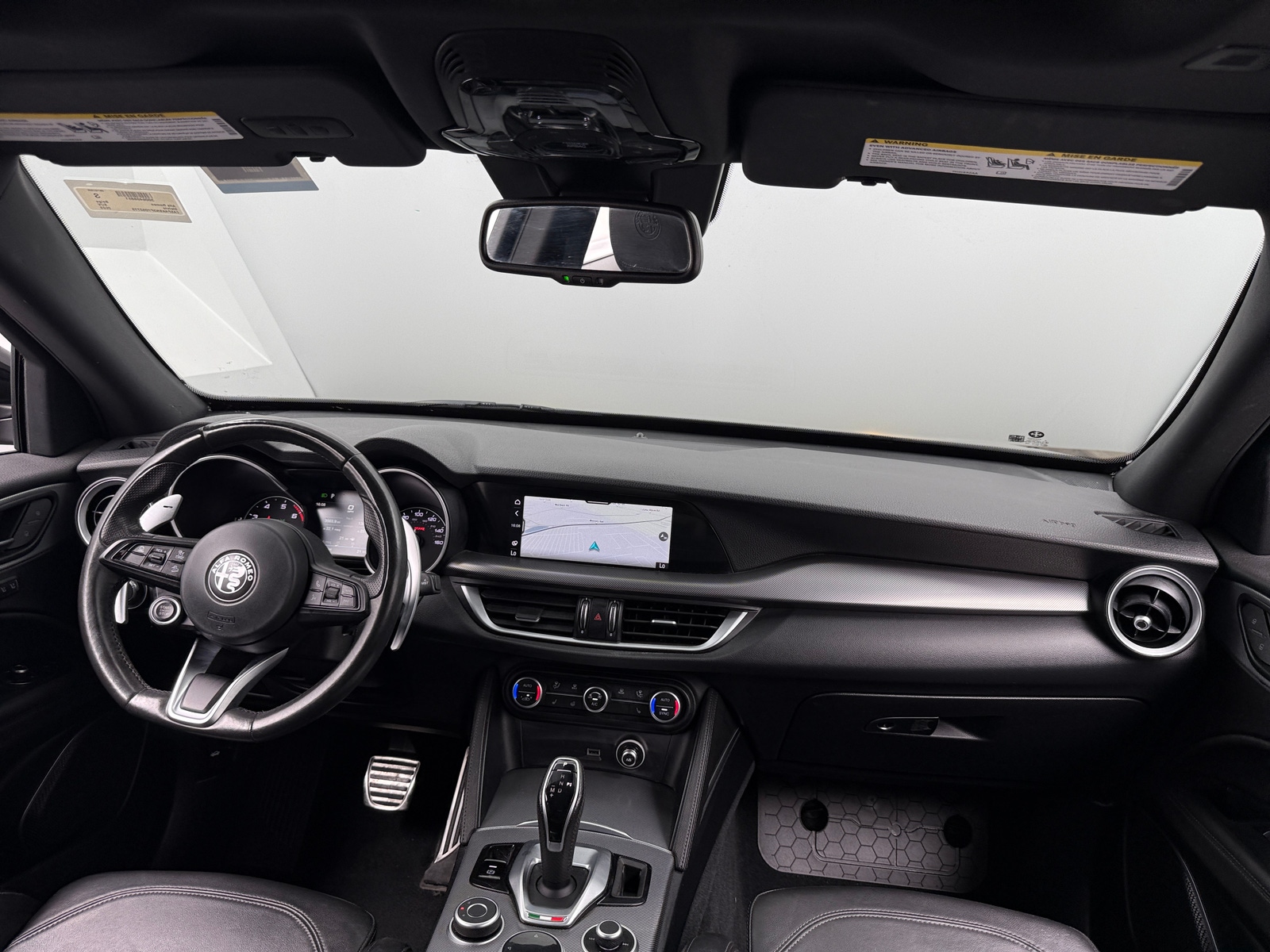 Thumbnail: 2023 Alfa Romeo Stelvio - 2