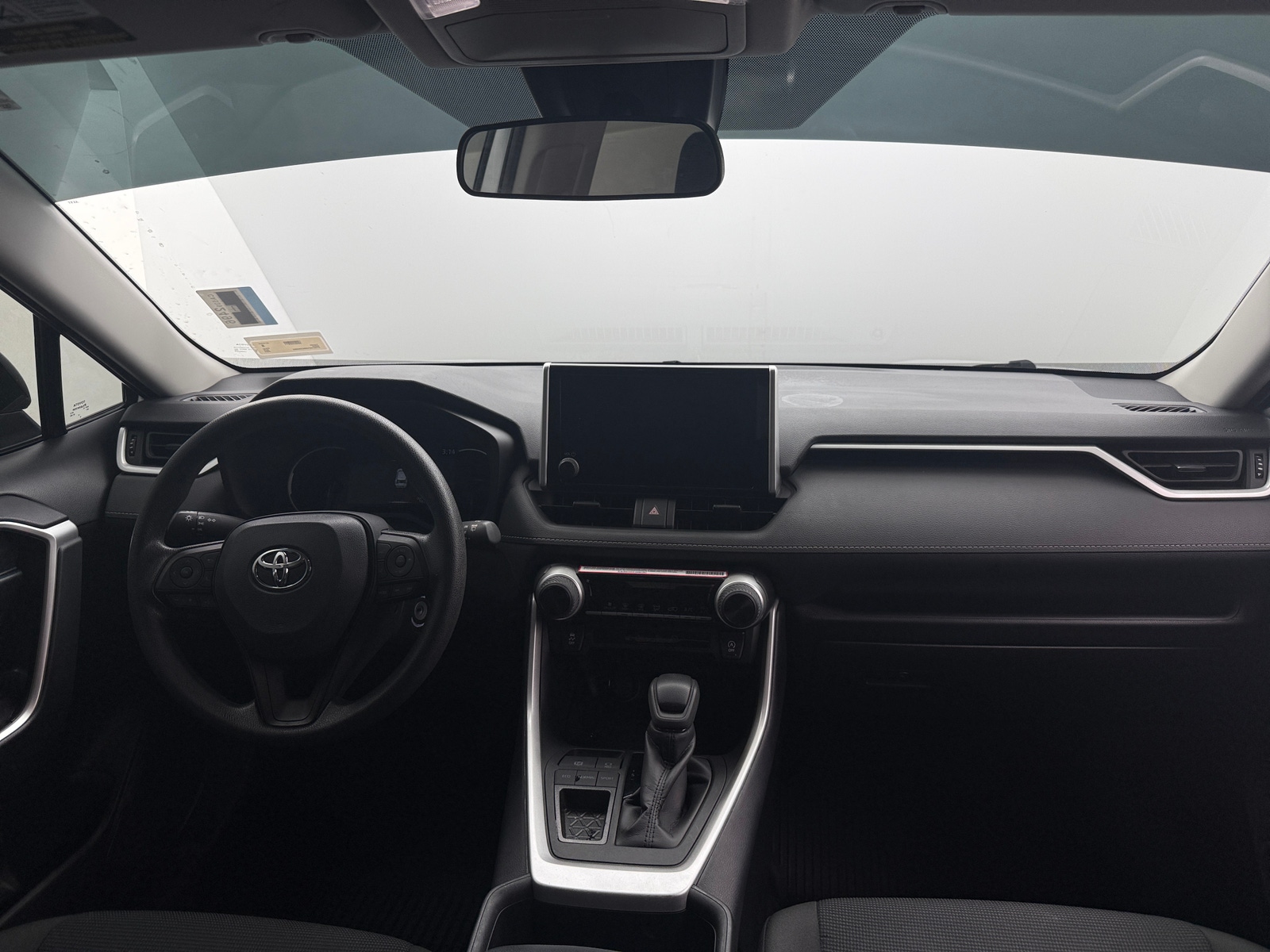 Thumbnail: 2024 Toyota RAV4 - 3