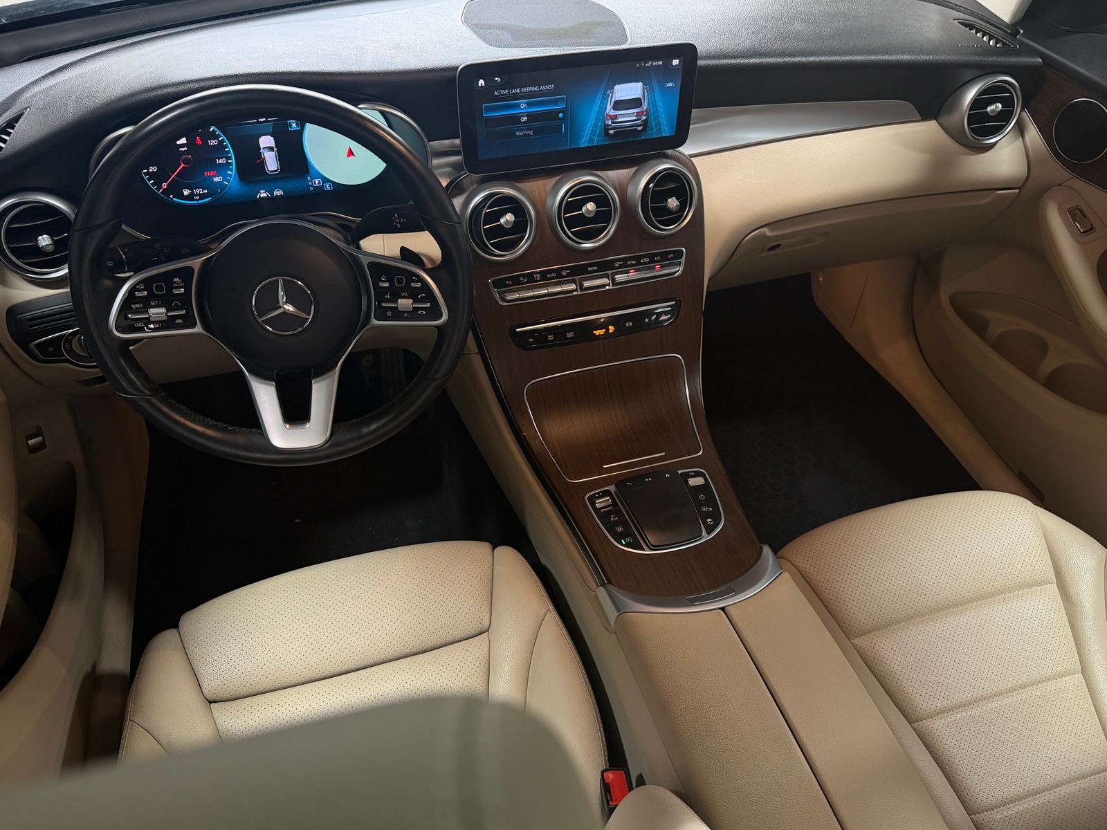 Thumbnail: 2022 Mercedes-Benz GLC - 2
