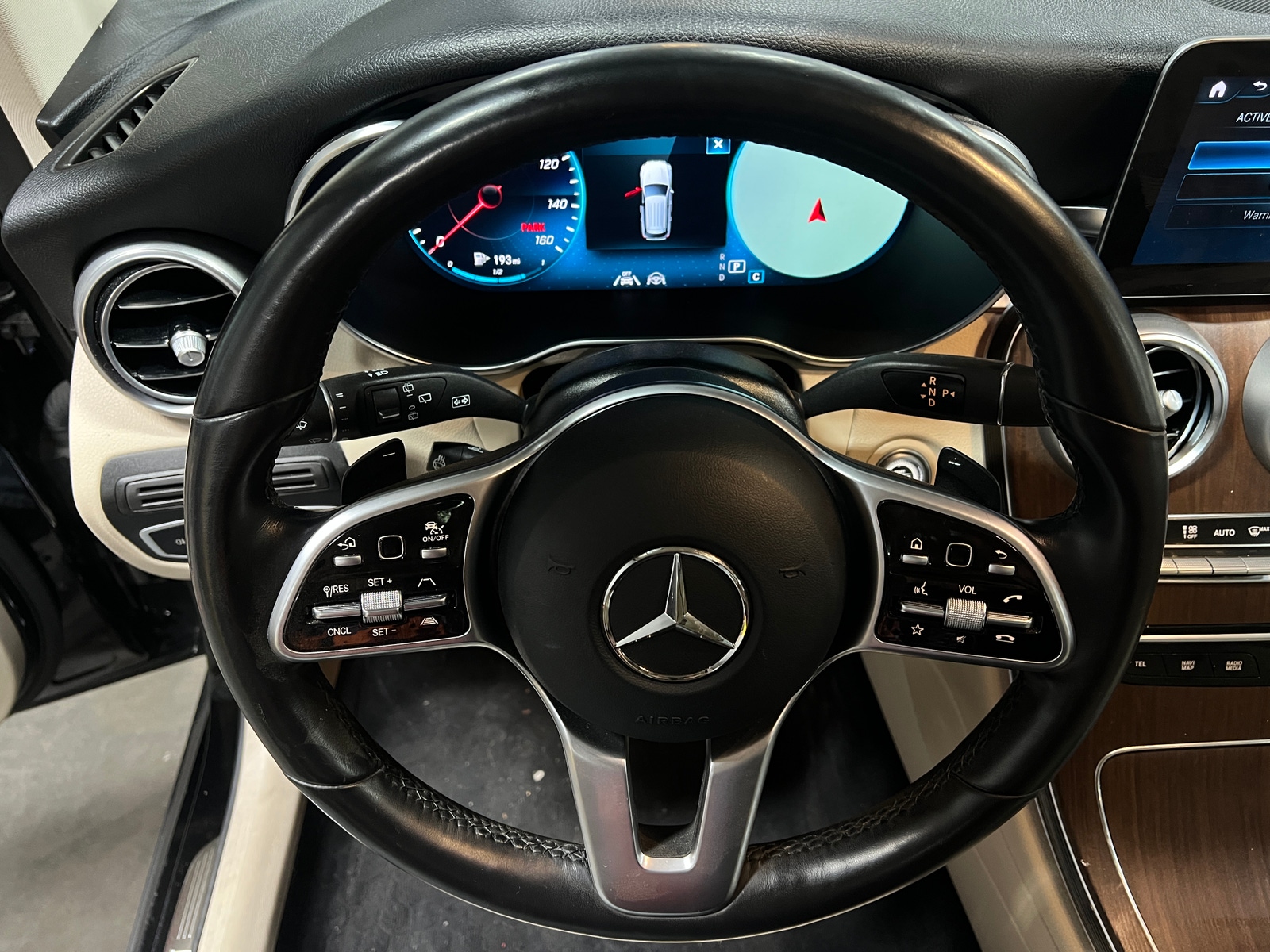 Thumbnail: 2022 Mercedes-Benz GLC - 4