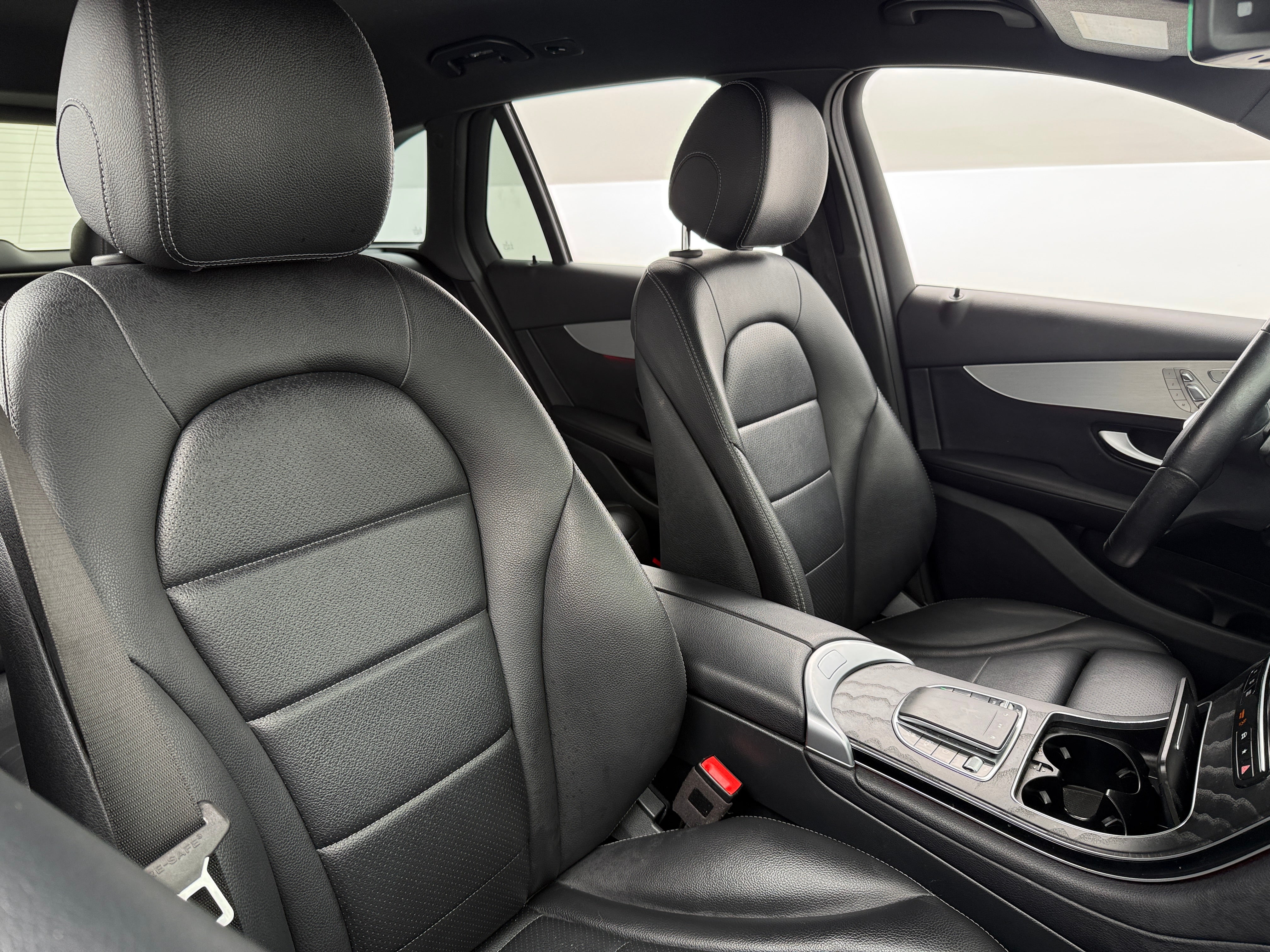 2022 Mercedes-Benz GLC