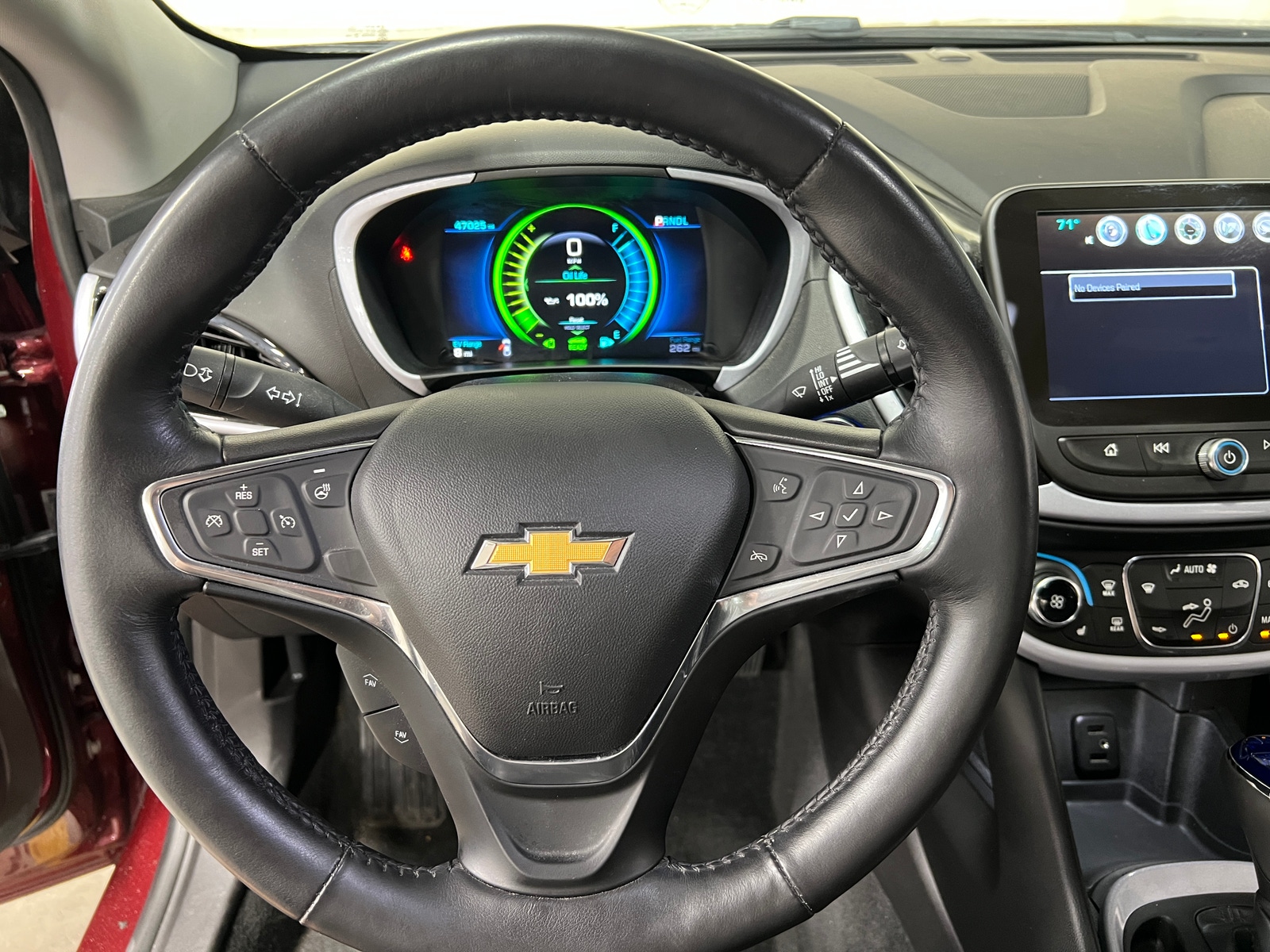 Thumbnail: 2017 Chevrolet Volt - 5