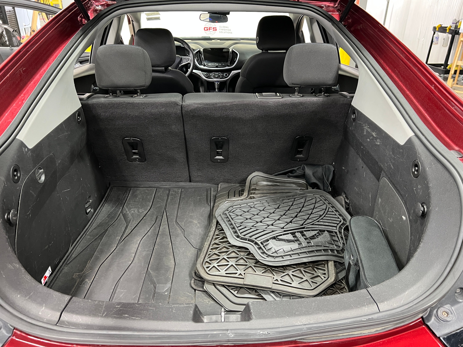 Thumbnail: 2017 Chevrolet Volt - 7