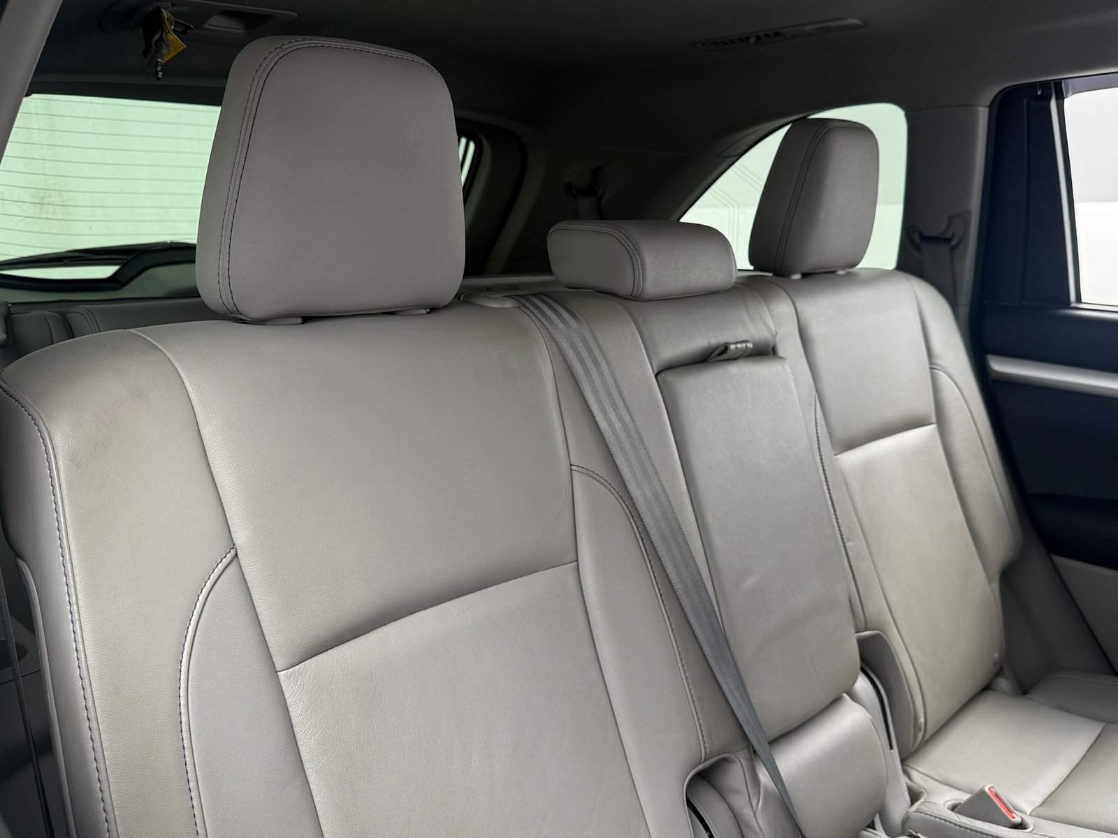 Thumbnail: 2015 Toyota Highlander - 5