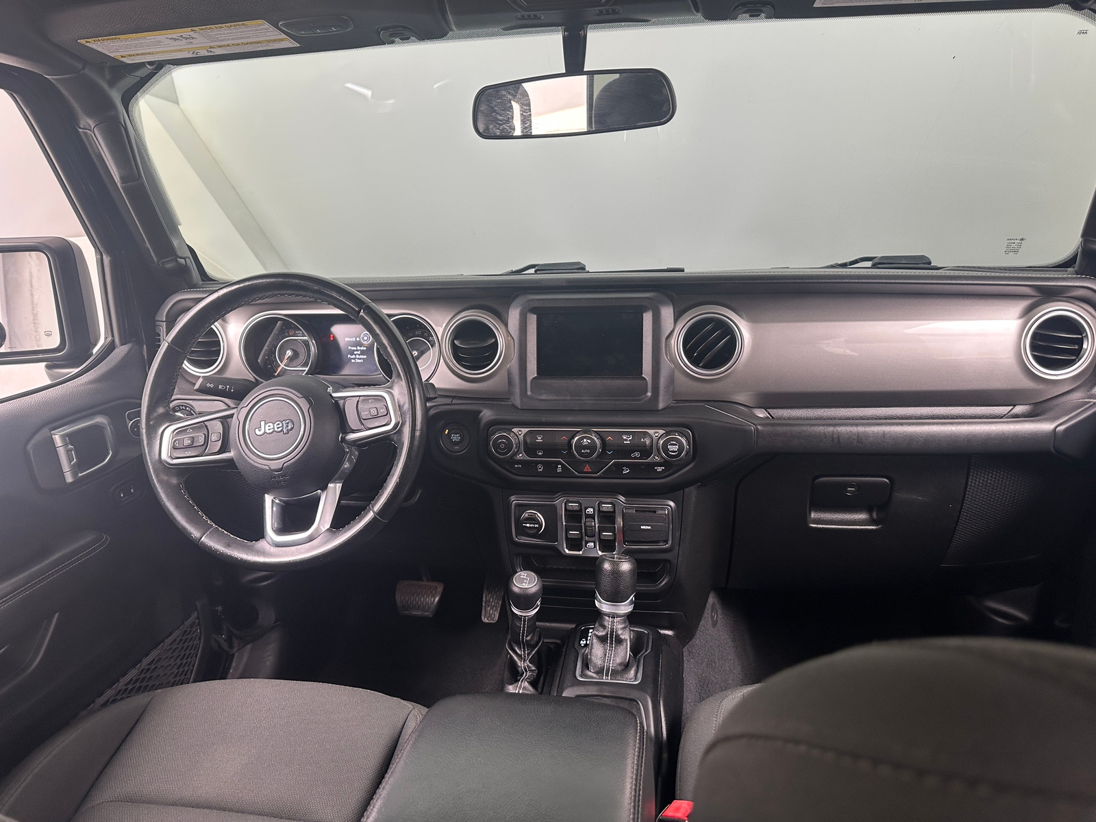 Thumbnail: 2019 Jeep Wrangler - 3