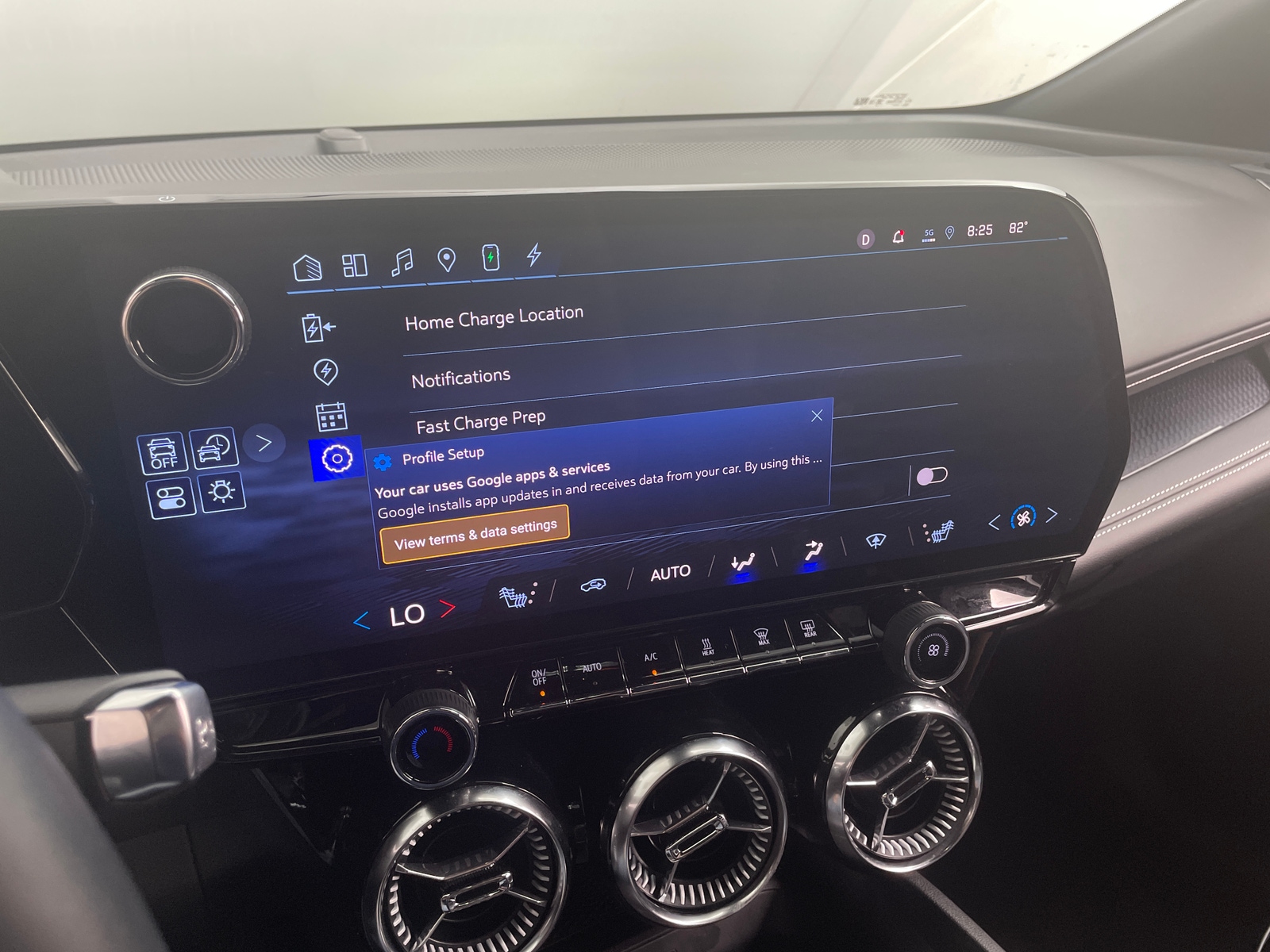 Thumbnail: 2024 Chevrolet Blazer EV - 3