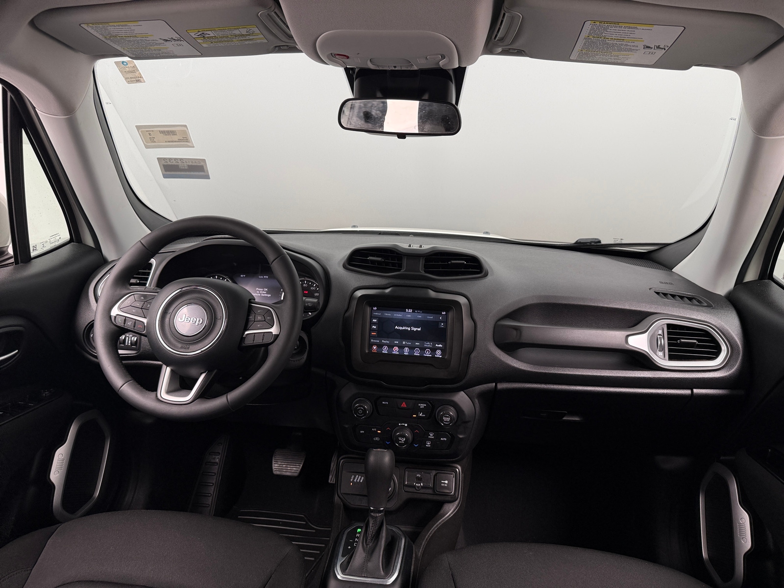 Thumbnail: 2021 Jeep Renegade - 3