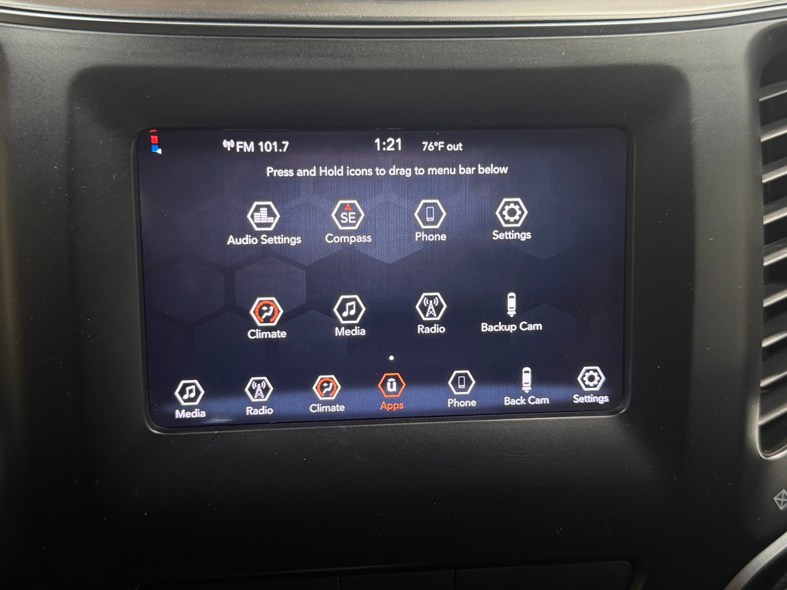 Thumbnail: 2019 Jeep Cherokee - 4
