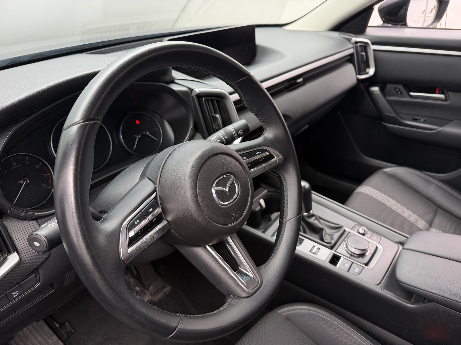 Thumbnail: 2025 Mazda CX-50 - 4